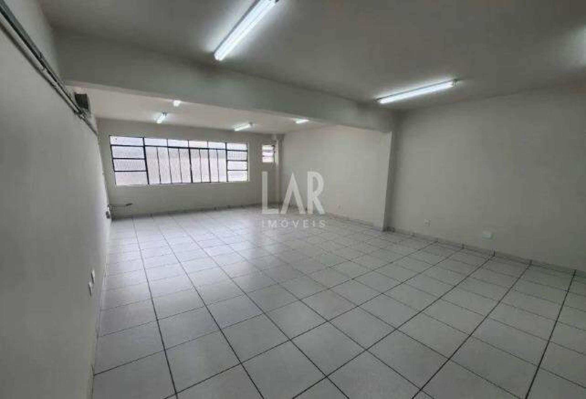 Loja para alugar, Santa Efigênia, Belo Horizonte - MG