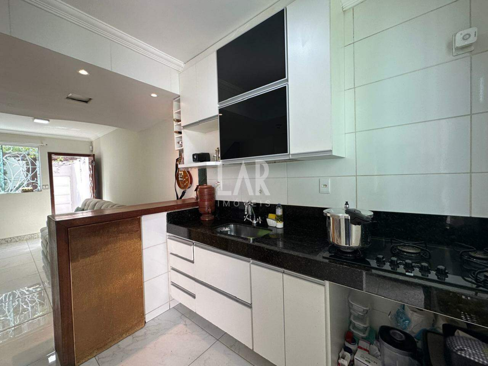 Casa Geminada de 2 quartos à venda, Santa Amélia, Belo Horizonte - MG