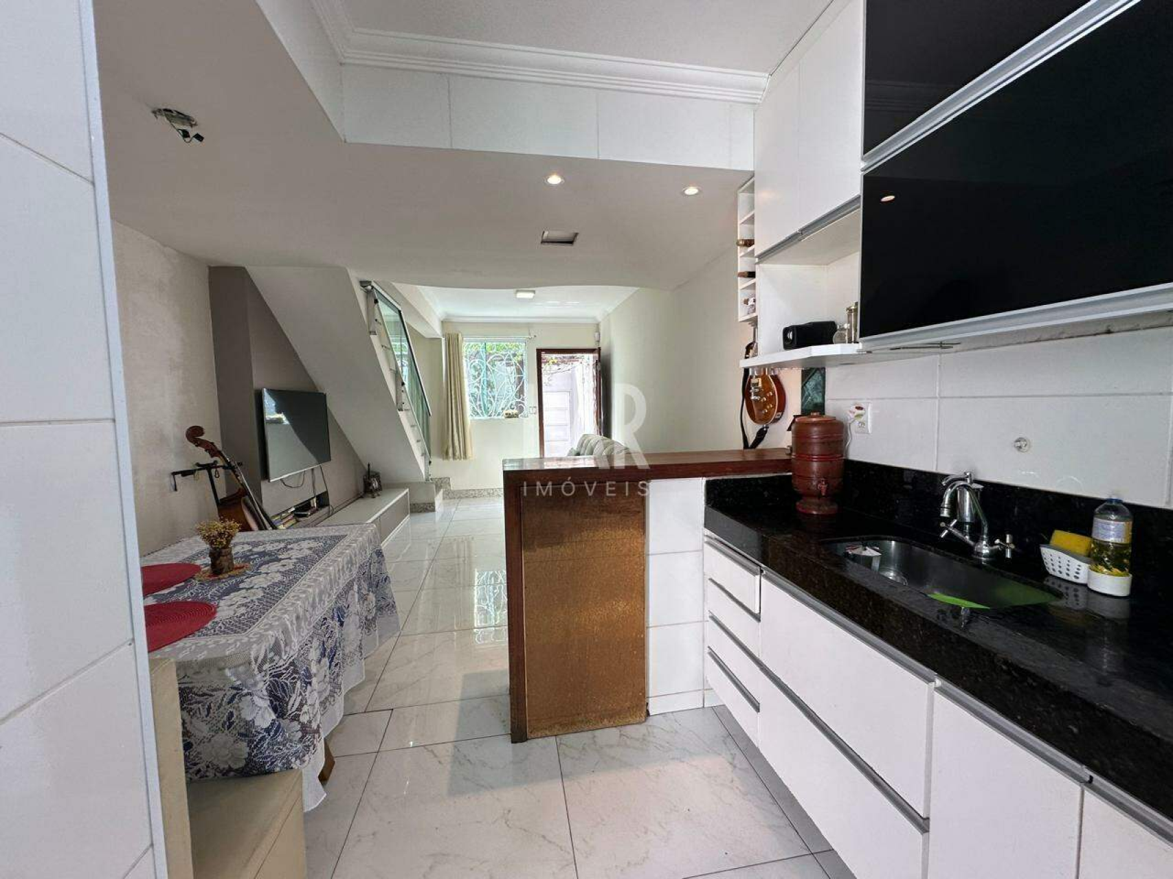 Casa Geminada de 2 quartos à venda, Santa Amélia, Belo Horizonte - MG