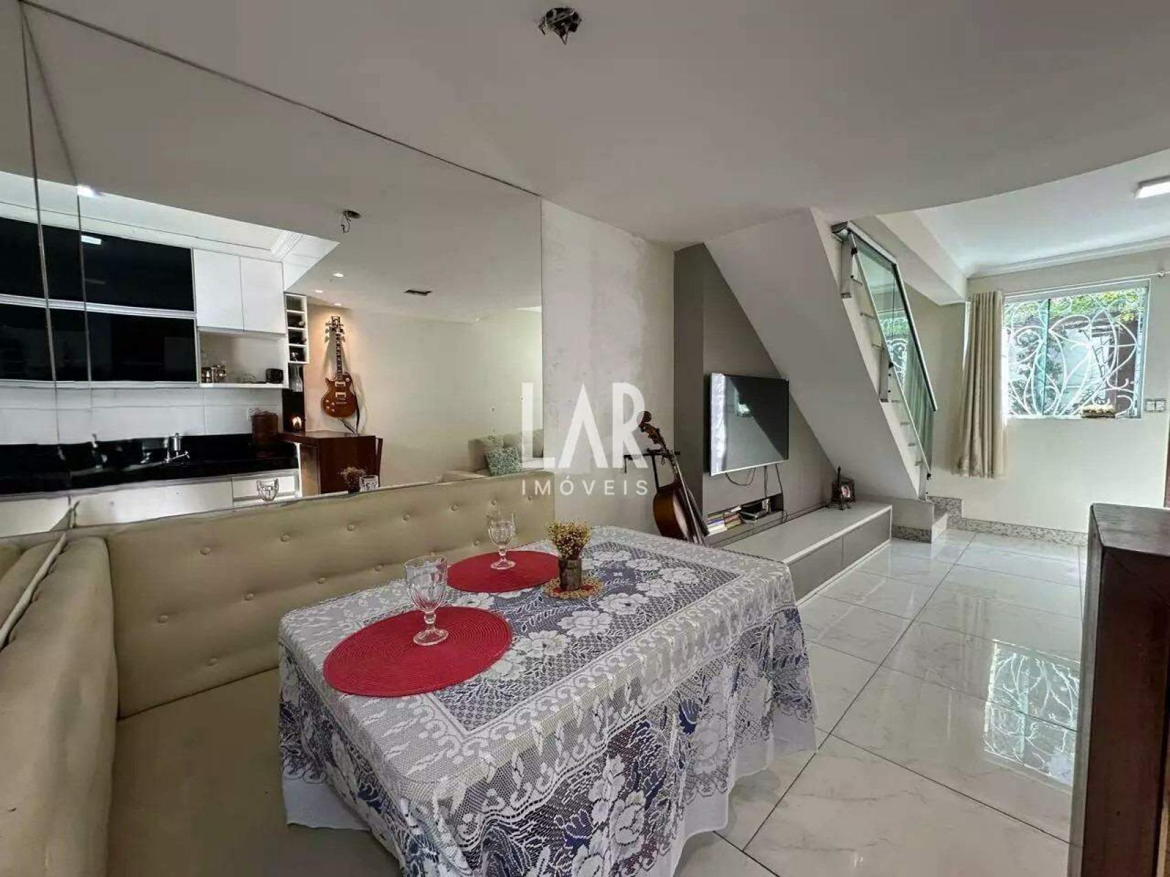 Casa Geminada de 2 quartos à venda, Santa Amélia, Belo Horizonte - MG