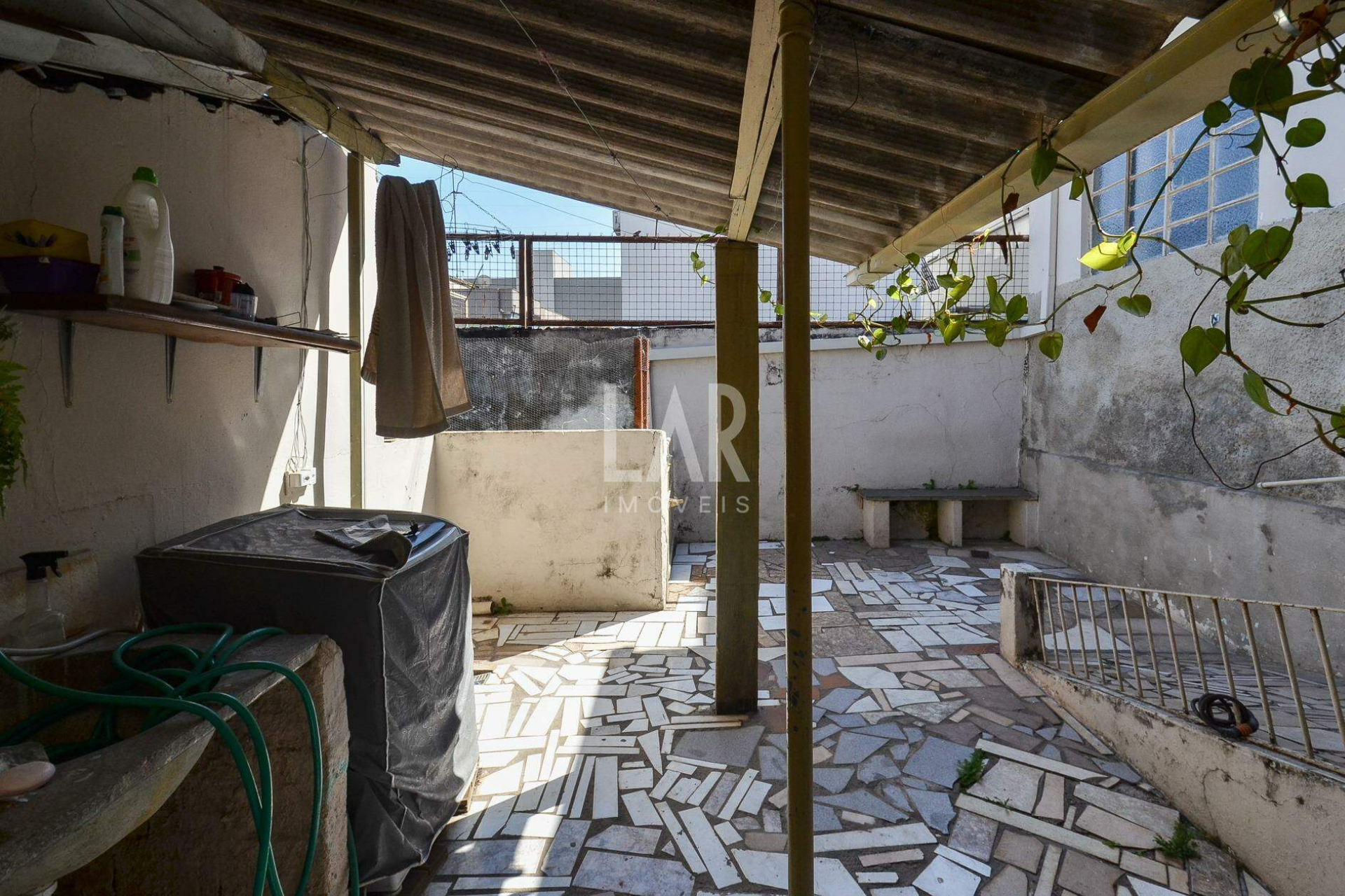 Casa de 5 quartos à venda, Alto Barroca, Belo Horizonte - MG
