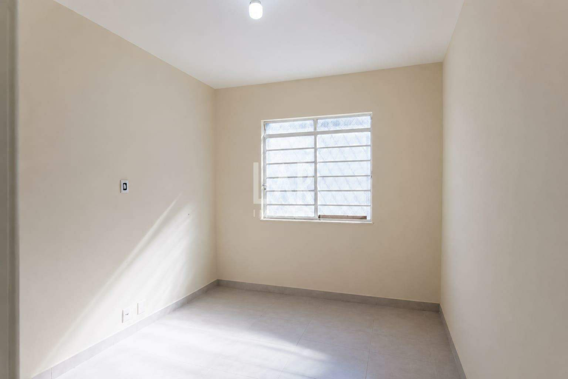 Casa de 3 quartos à venda, Santa Efigênia, Belo Horizonte - MG