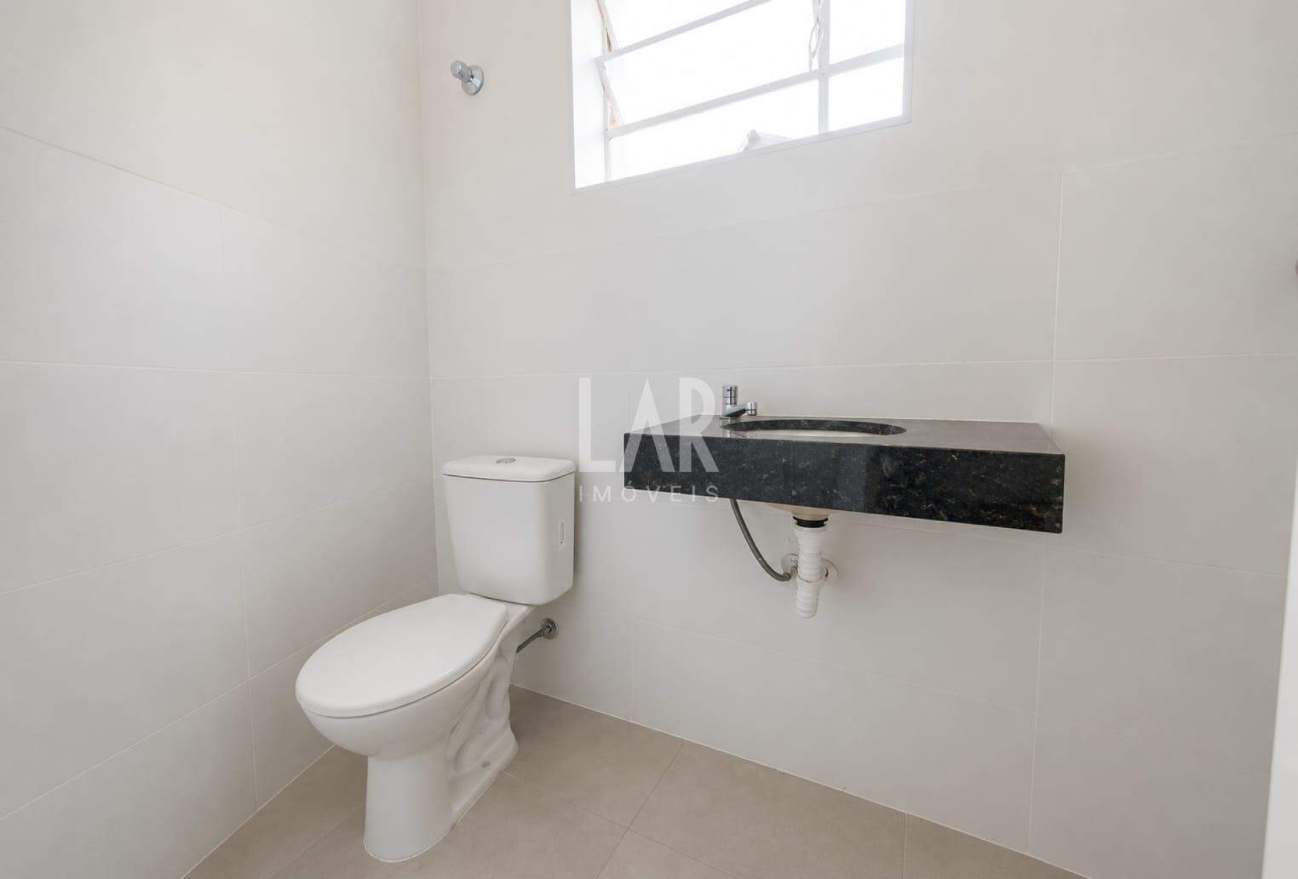 Casa de 3 quartos à venda, Santa Efigênia, Belo Horizonte - MG