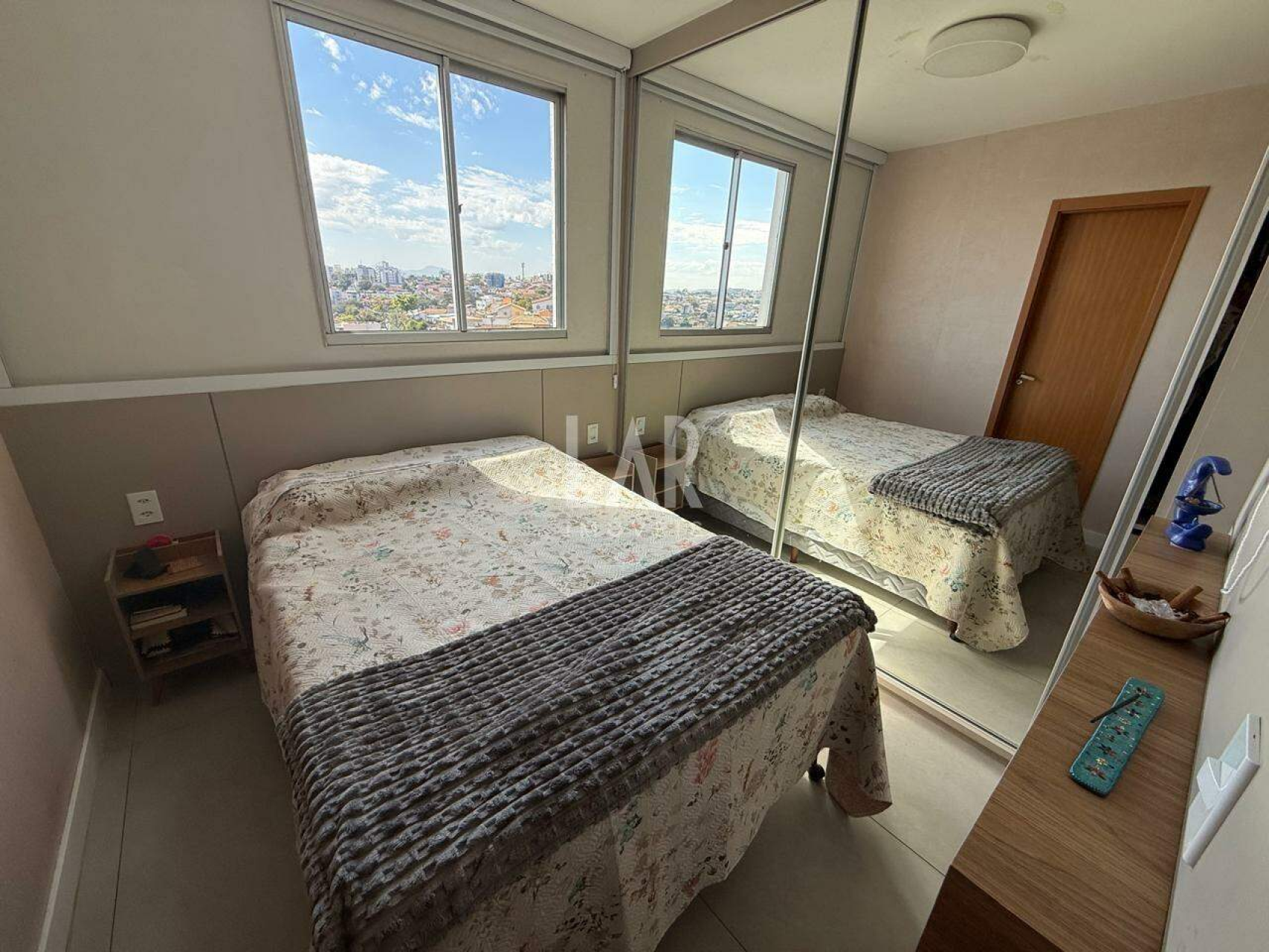 Apartamento de 2 quartos à venda, Santa Amélia, Belo Horizonte - MG