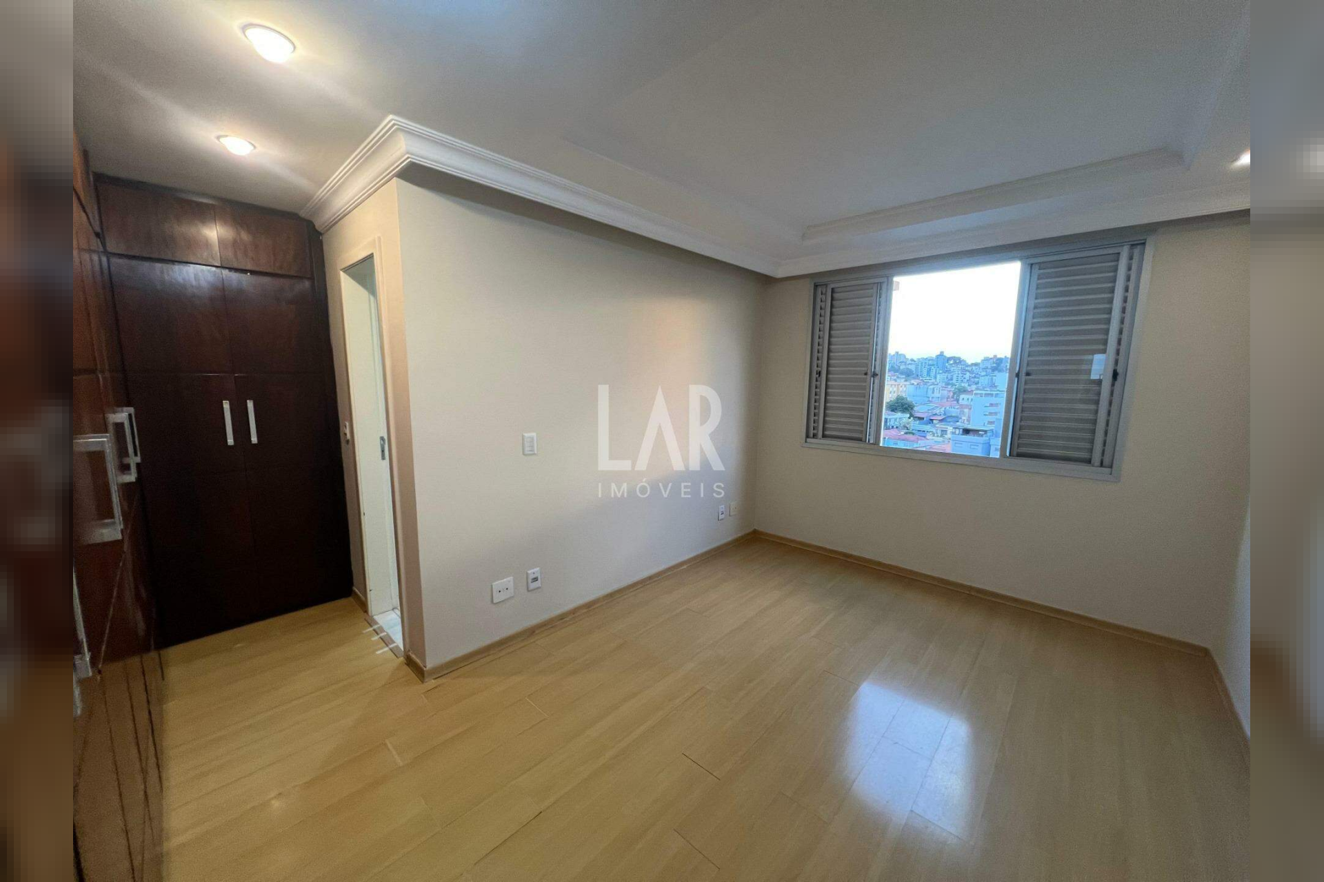 Apartamento de 4 quartos para alugar, Grajaú, Belo Horizonte - MG