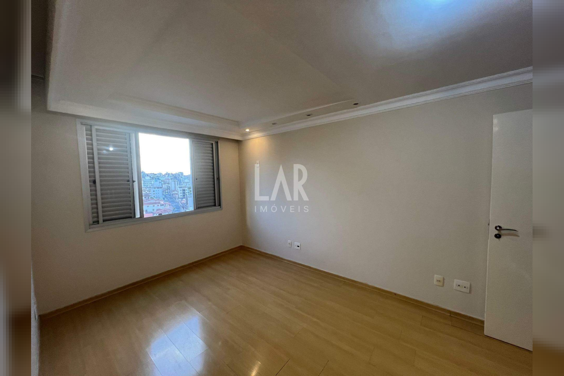 Apartamento de 4 quartos para alugar, Grajaú, Belo Horizonte - MG