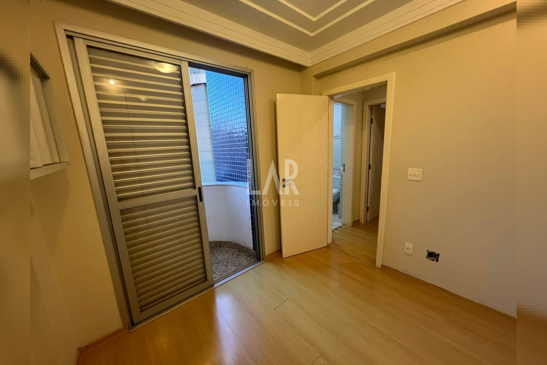 Apartamento de 4 quartos para alugar, Grajaú, Belo Horizonte - MG