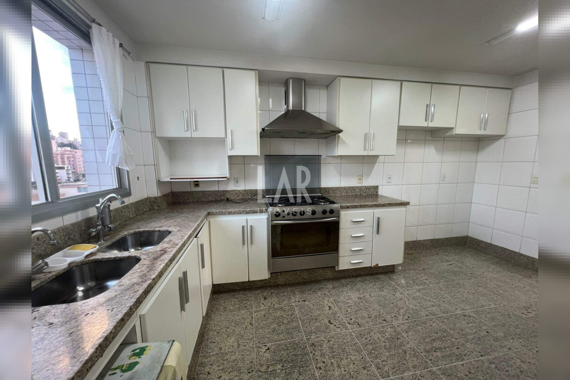 Apartamento de 4 quartos para alugar, Grajaú, Belo Horizonte - MG