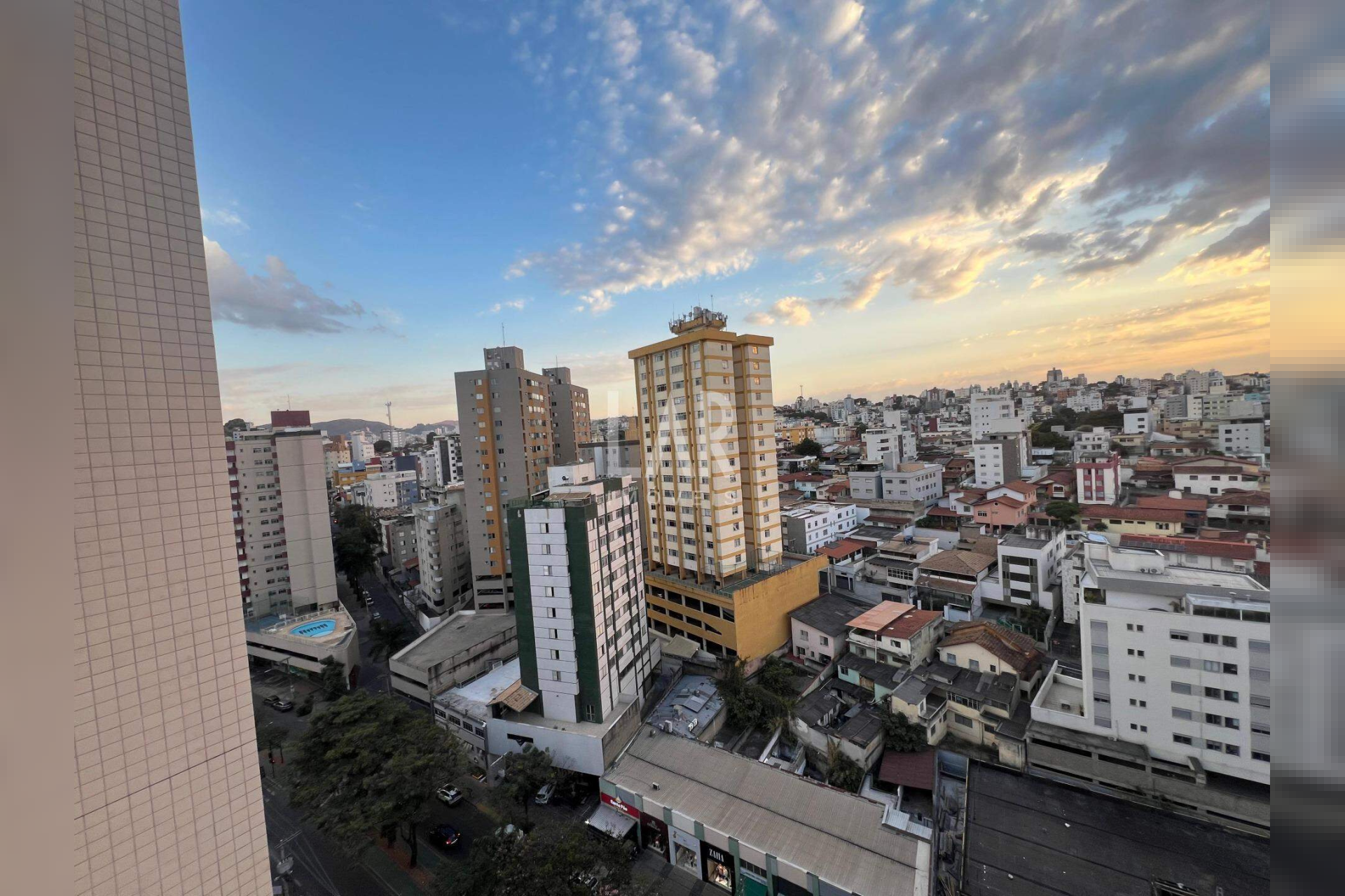 Apartamento de 4 quartos para alugar, Grajaú, Belo Horizonte - MG