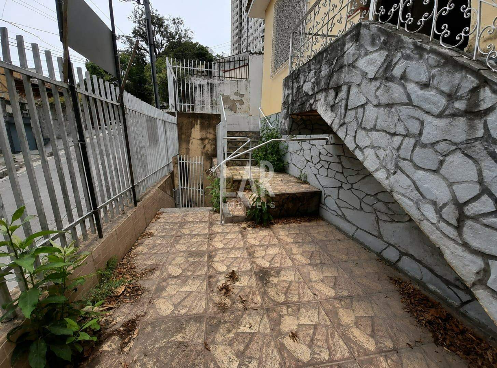 Casa de 3 quartos à venda, Cruzeiro, Belo Horizonte - MG