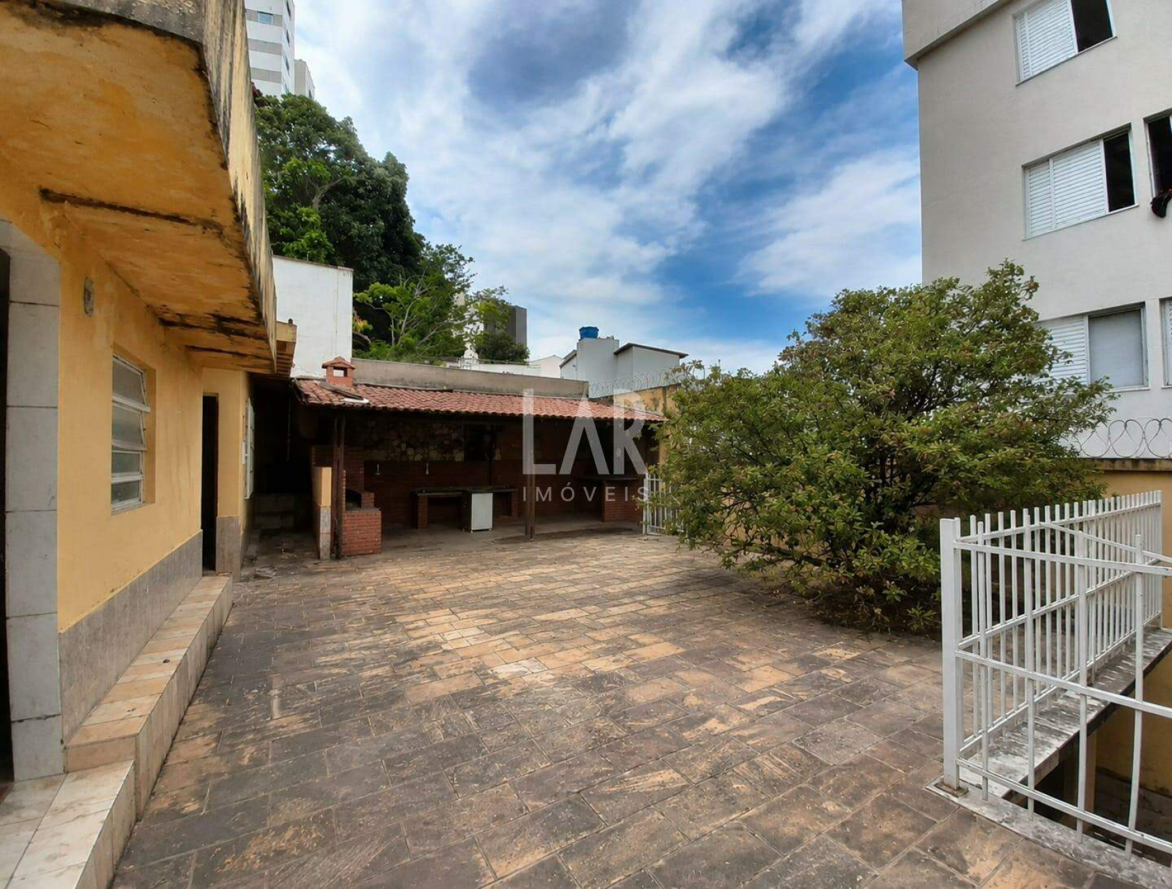Casa de 3 quartos à venda, Cruzeiro, Belo Horizonte - MG