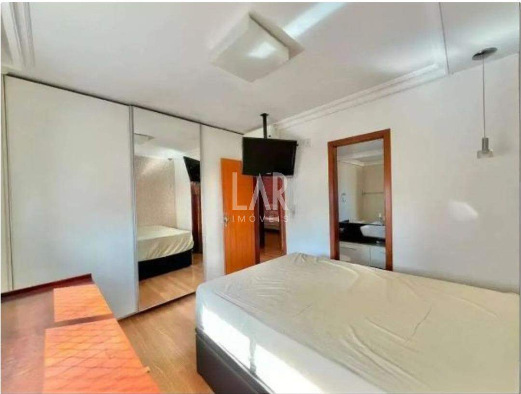 Apartamento de 3 quartos para alugar, Santa Efigênia, Belo Horizonte - MG