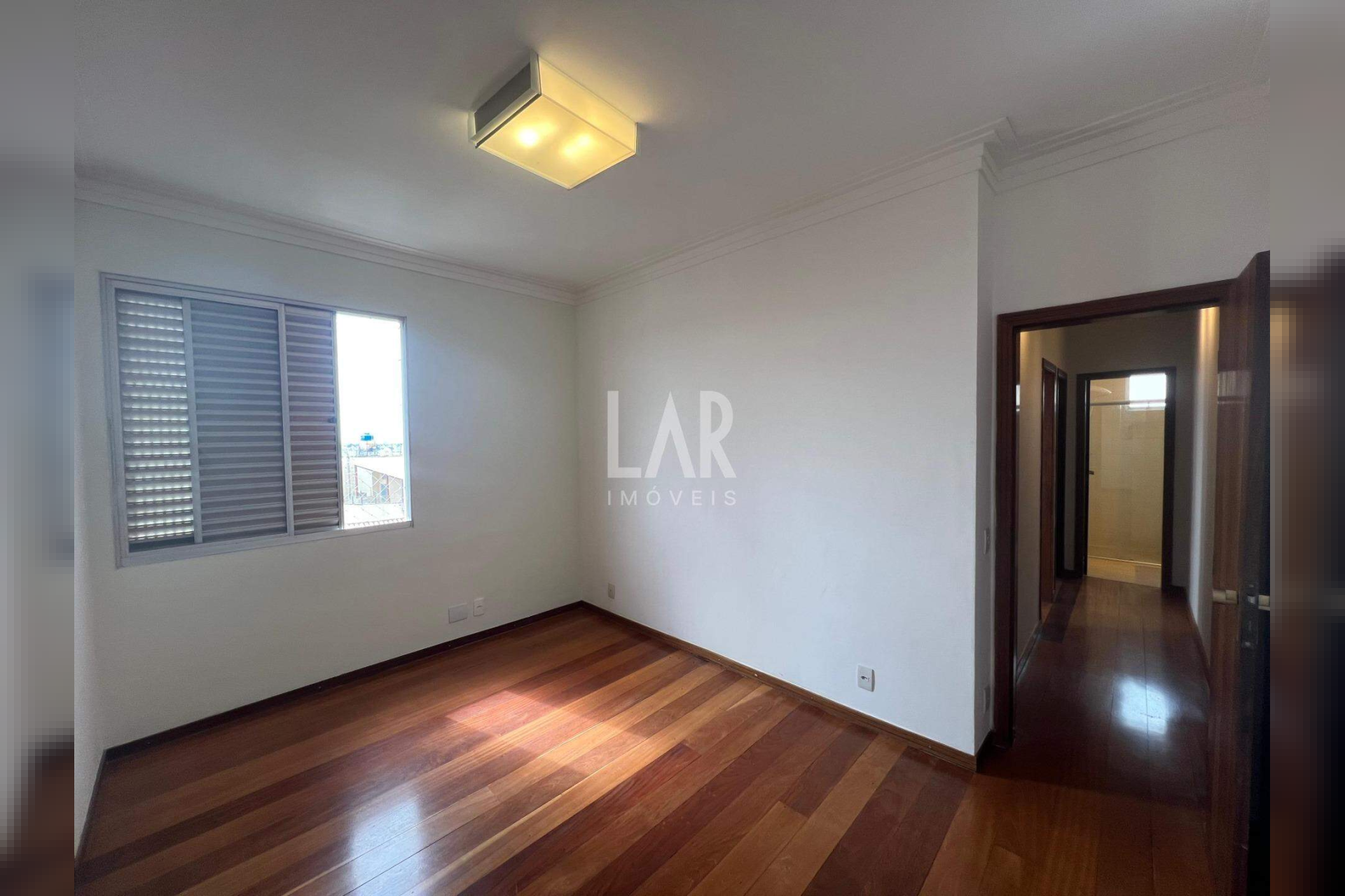 Apartamento de 3 quartos para alugar, Santa Efigênia, Belo Horizonte - MG