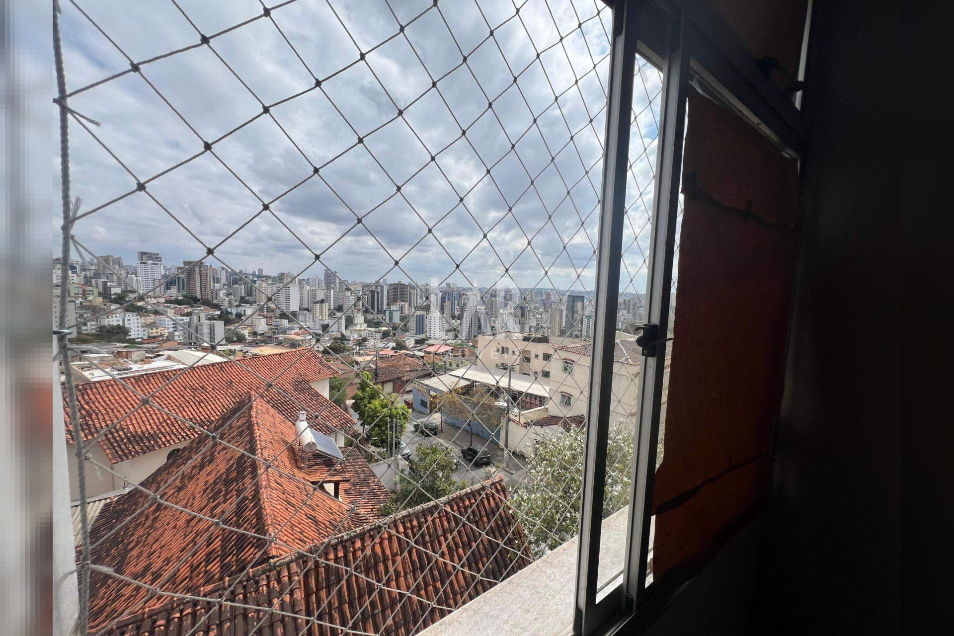 Apartamento de 3 quartos para alugar, Santa Efigênia, Belo Horizonte - MG