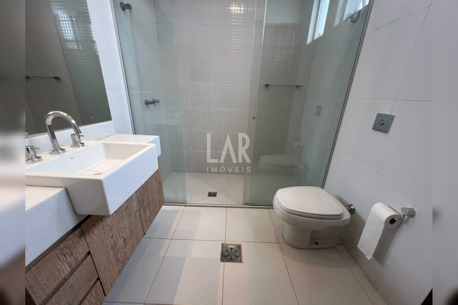 Apartamento de 3 quartos para alugar, Santa Efigênia, Belo Horizonte - MG