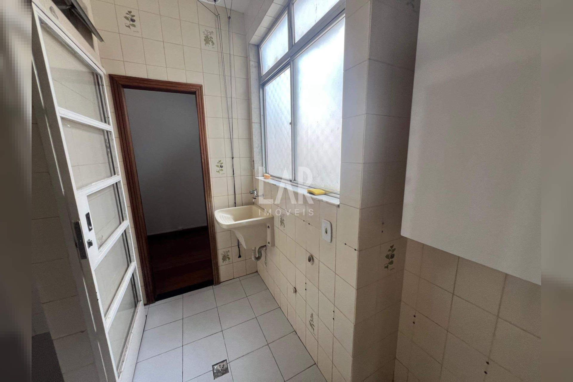 Apartamento de 3 quartos para alugar, Santa Efigênia, Belo Horizonte - MG