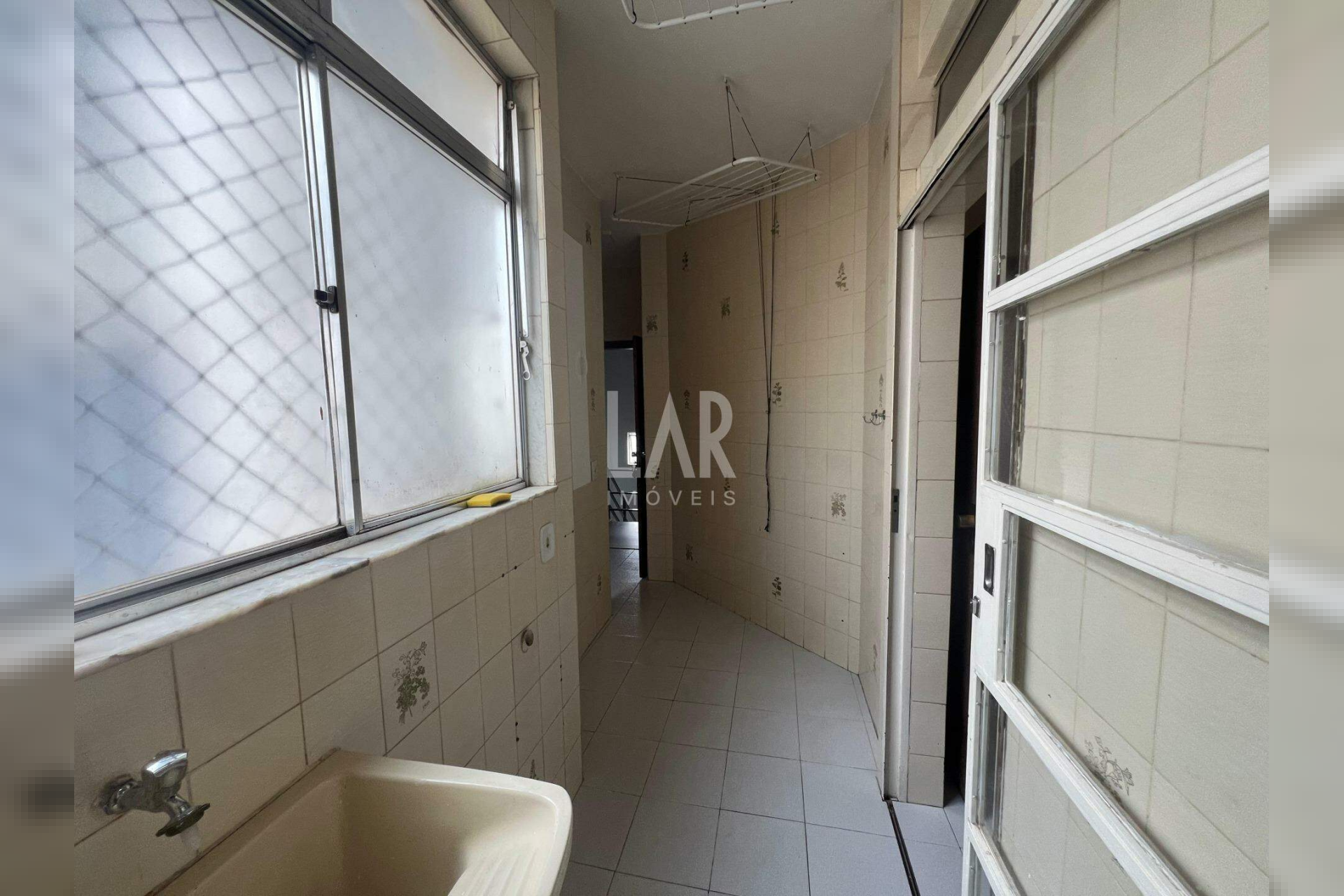 Apartamento de 3 quartos para alugar, Santa Efigênia, Belo Horizonte - MG