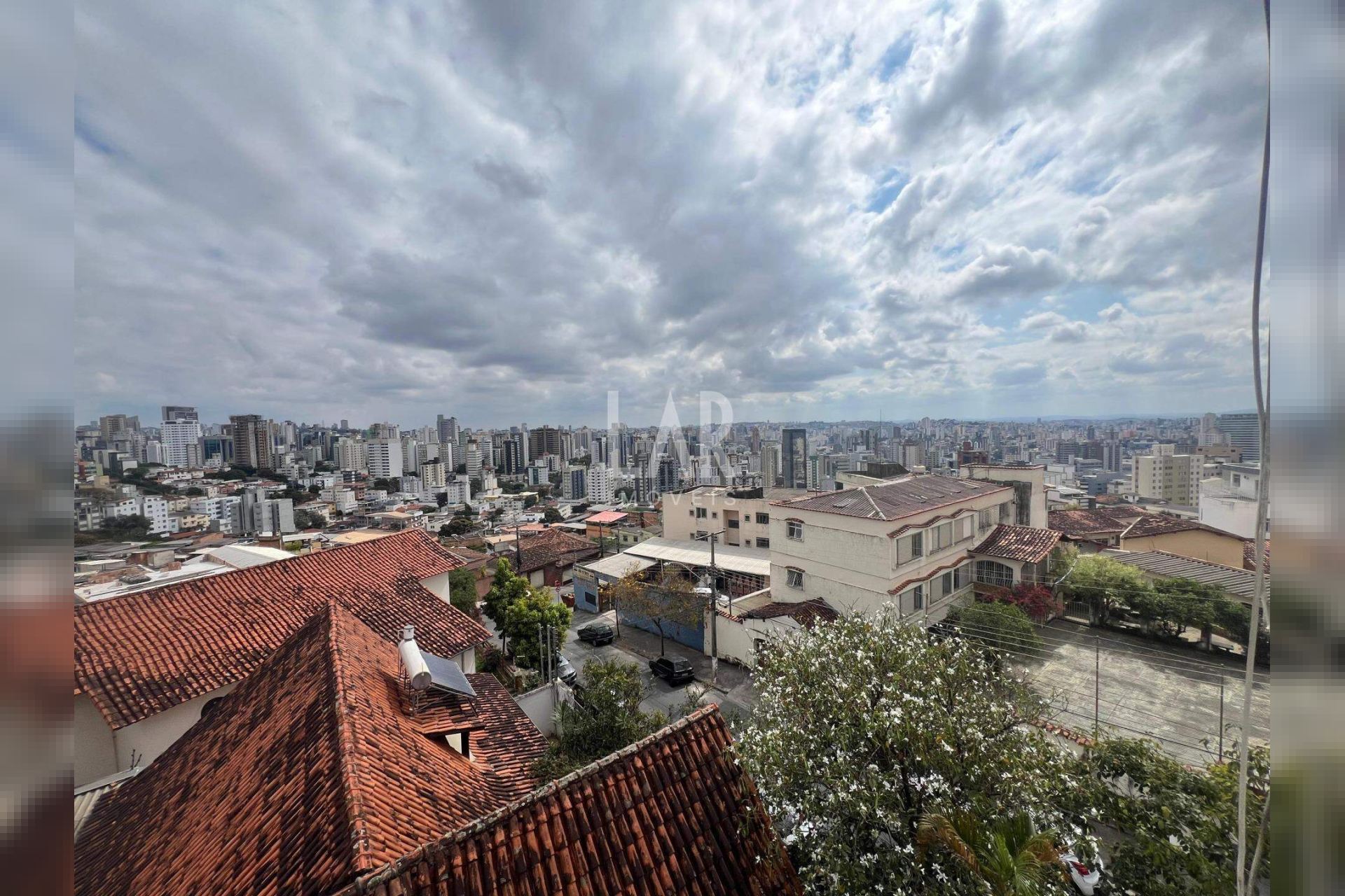 Apartamento de 3 quartos para alugar, Santa Efigênia, Belo Horizonte - MG