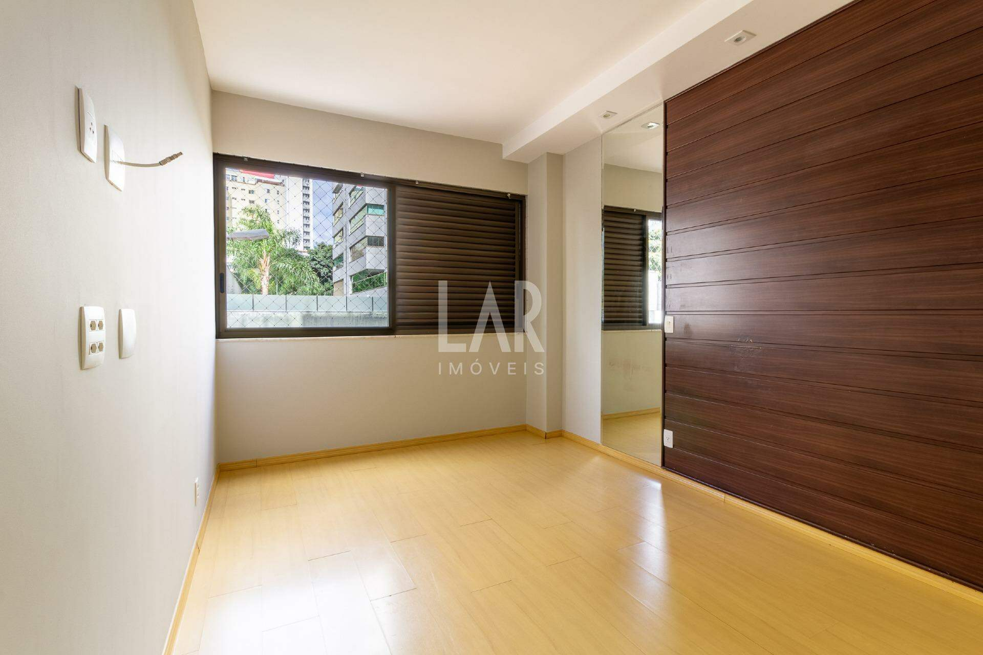 Apartamento de 4 quartos à venda, Carmo, Belo Horizonte - MG