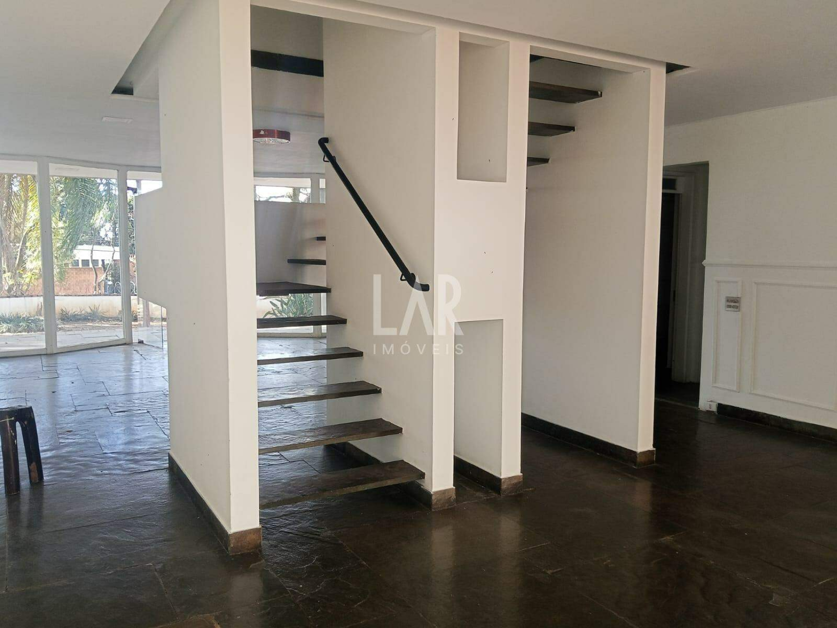 Casa de 4 quartos à venda, São Luiz, Belo Horizonte - MG
