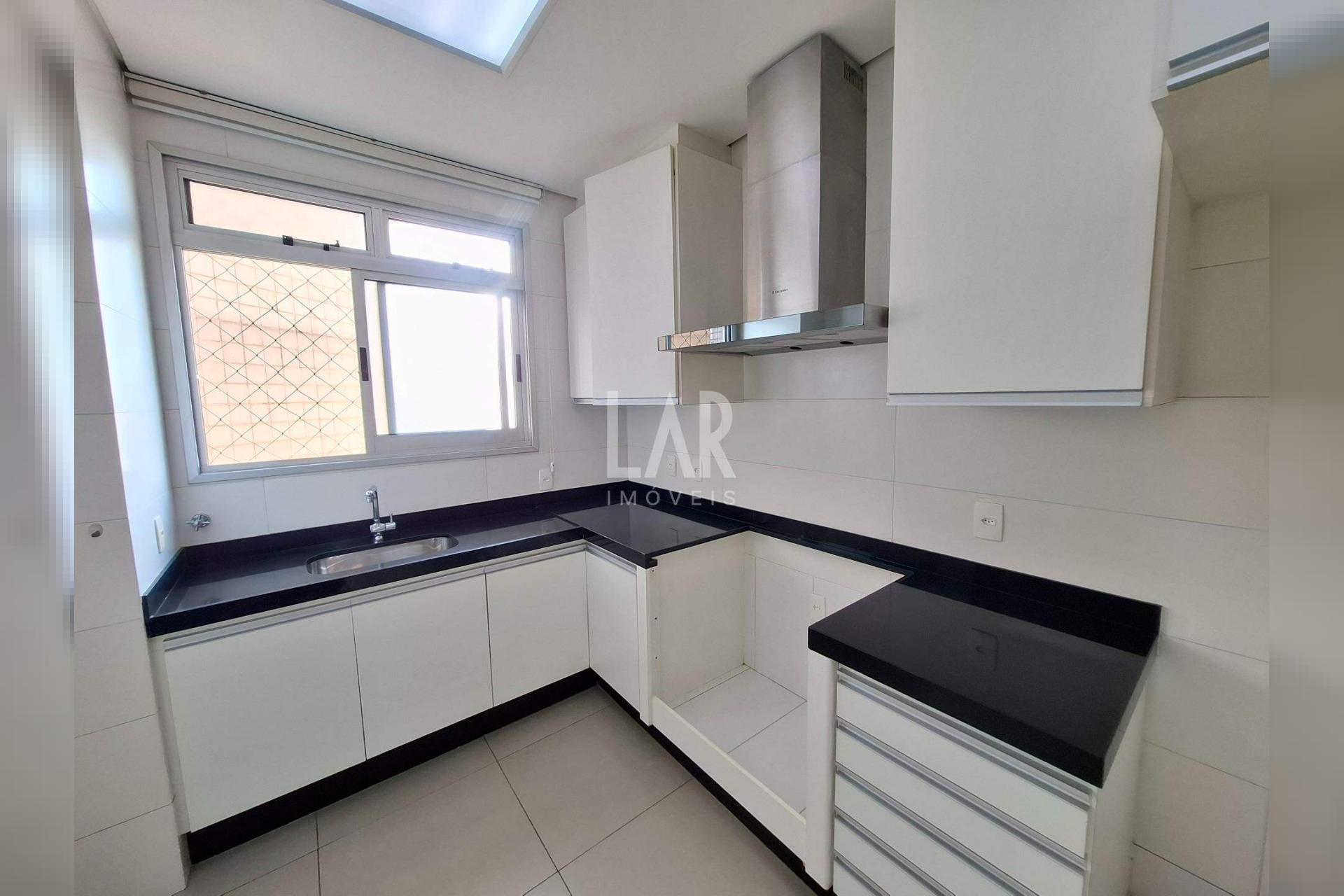 Apartamento de 4 quartos à venda, Funcionários, Belo Horizonte - MG