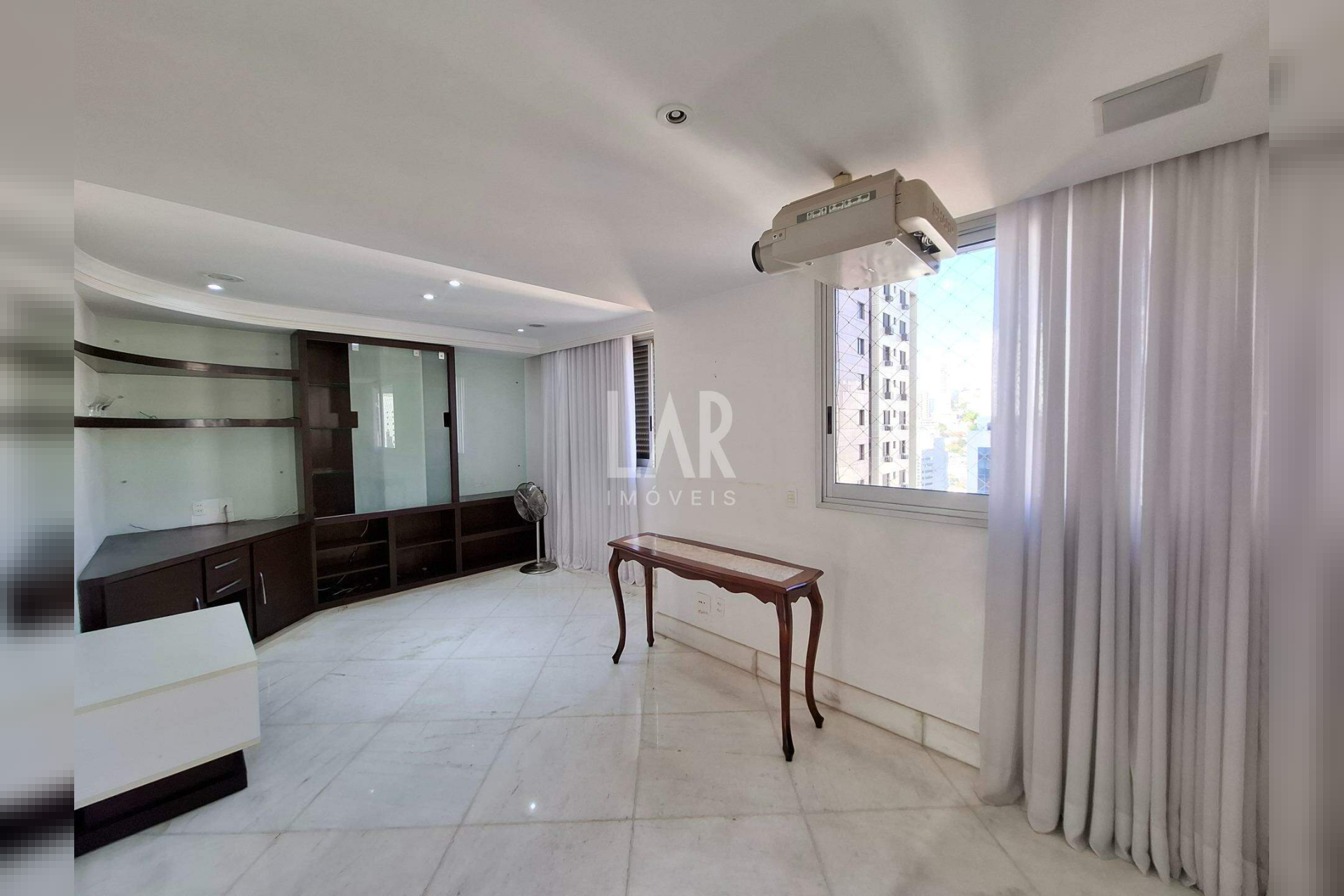 Apartamento de 4 quartos à venda, Funcionários, Belo Horizonte - MG