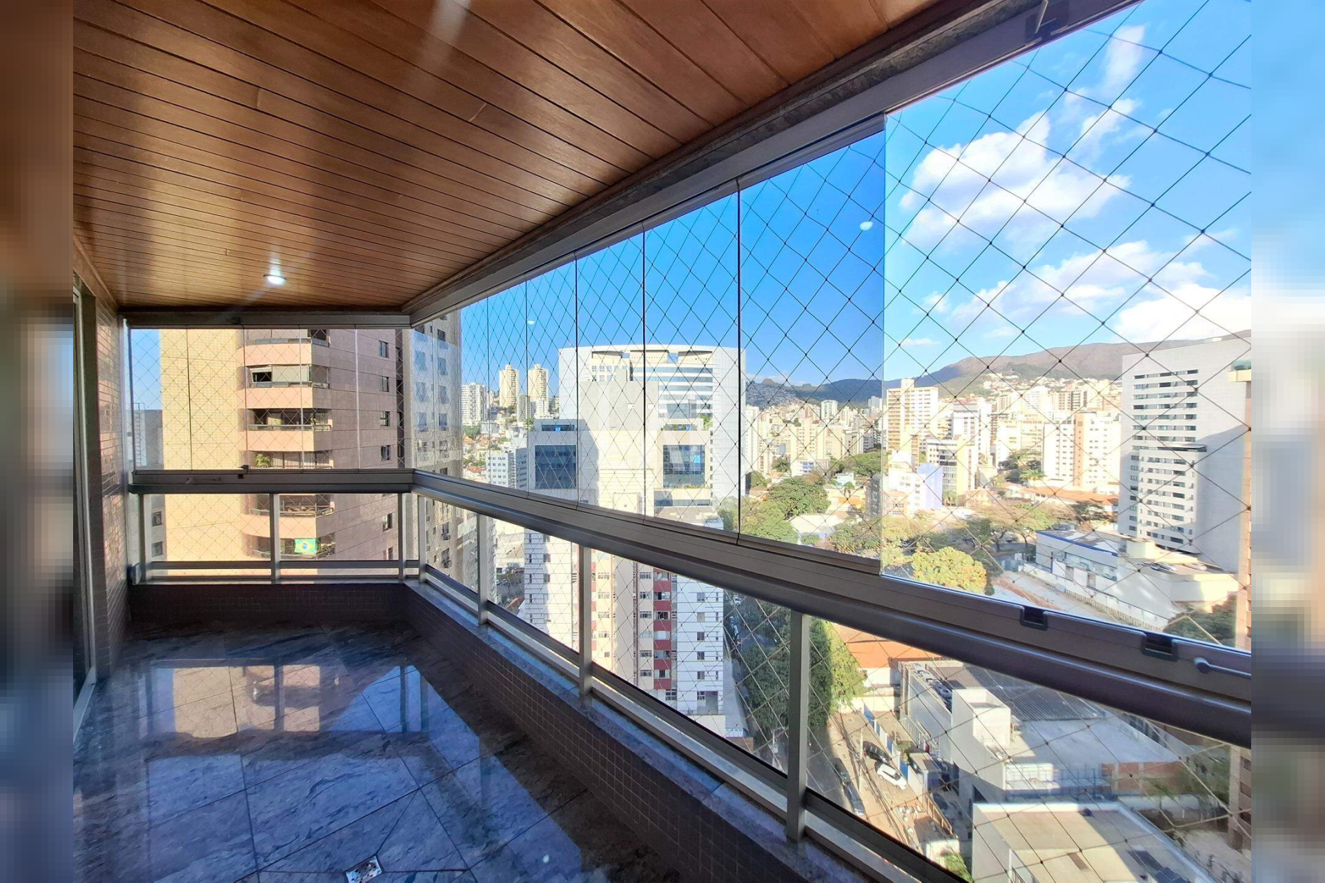 Apartamento de 4 quartos à venda, Funcionários, Belo Horizonte - MG