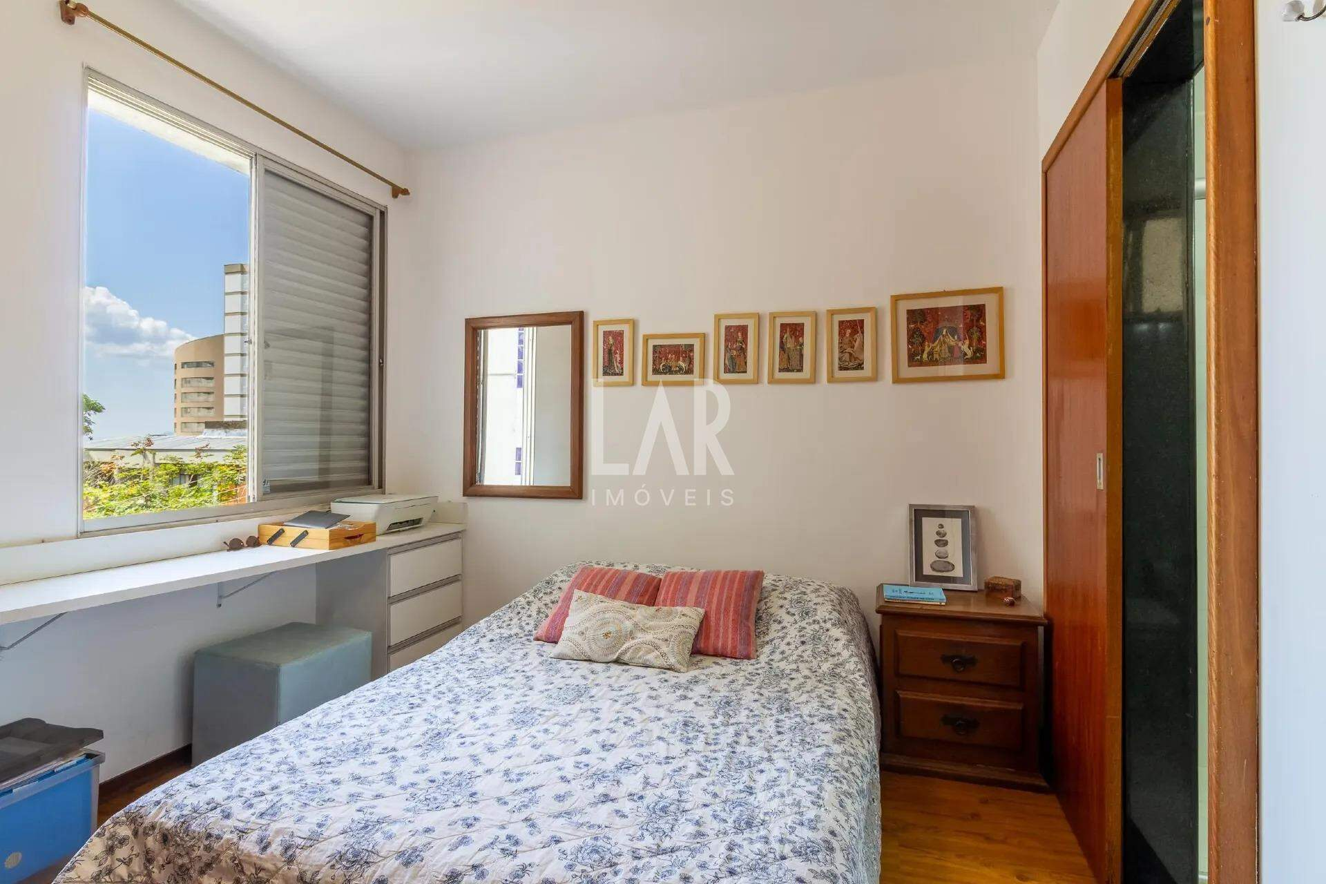 Apartamento de 2 quartos à venda, Santo Antônio, Belo Horizonte - MG