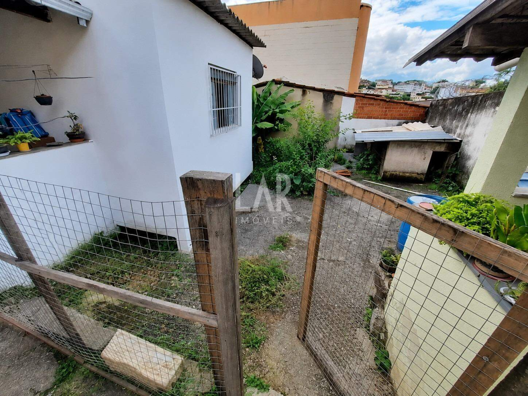 Casa de 5 quartos à venda, Santa Branca, Belo Horizonte - MG