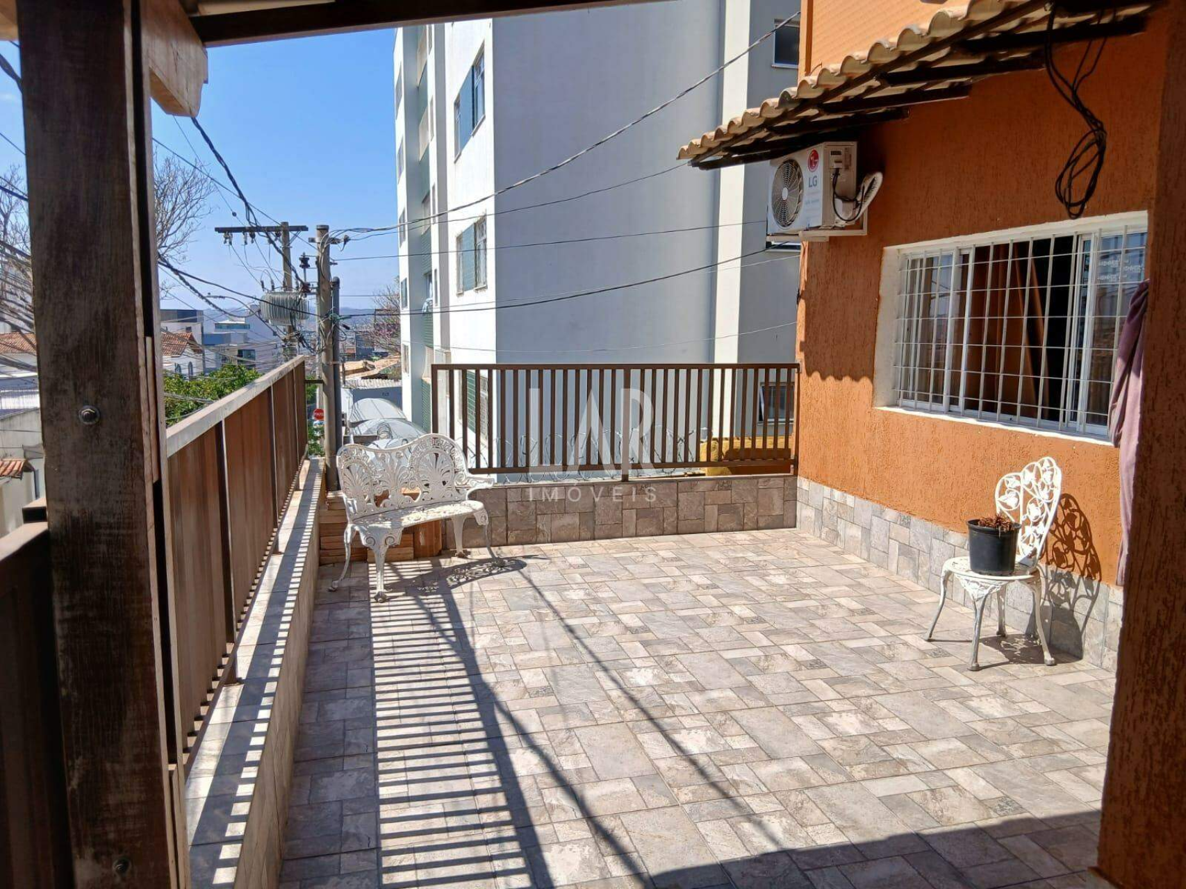 Casa de 3 quartos à venda, Sagrada Família, Belo Horizonte - MG