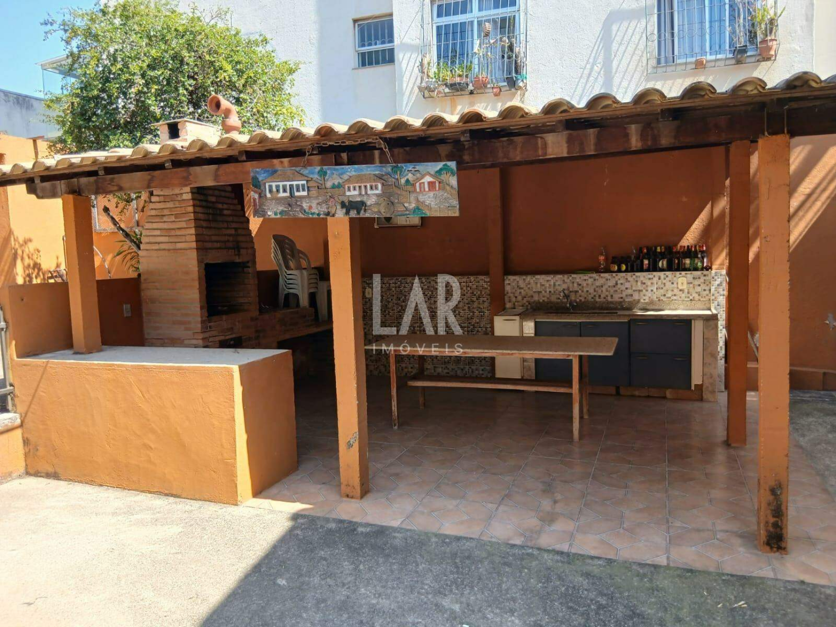 Casa de 3 quartos à venda, Sagrada Família, Belo Horizonte - MG