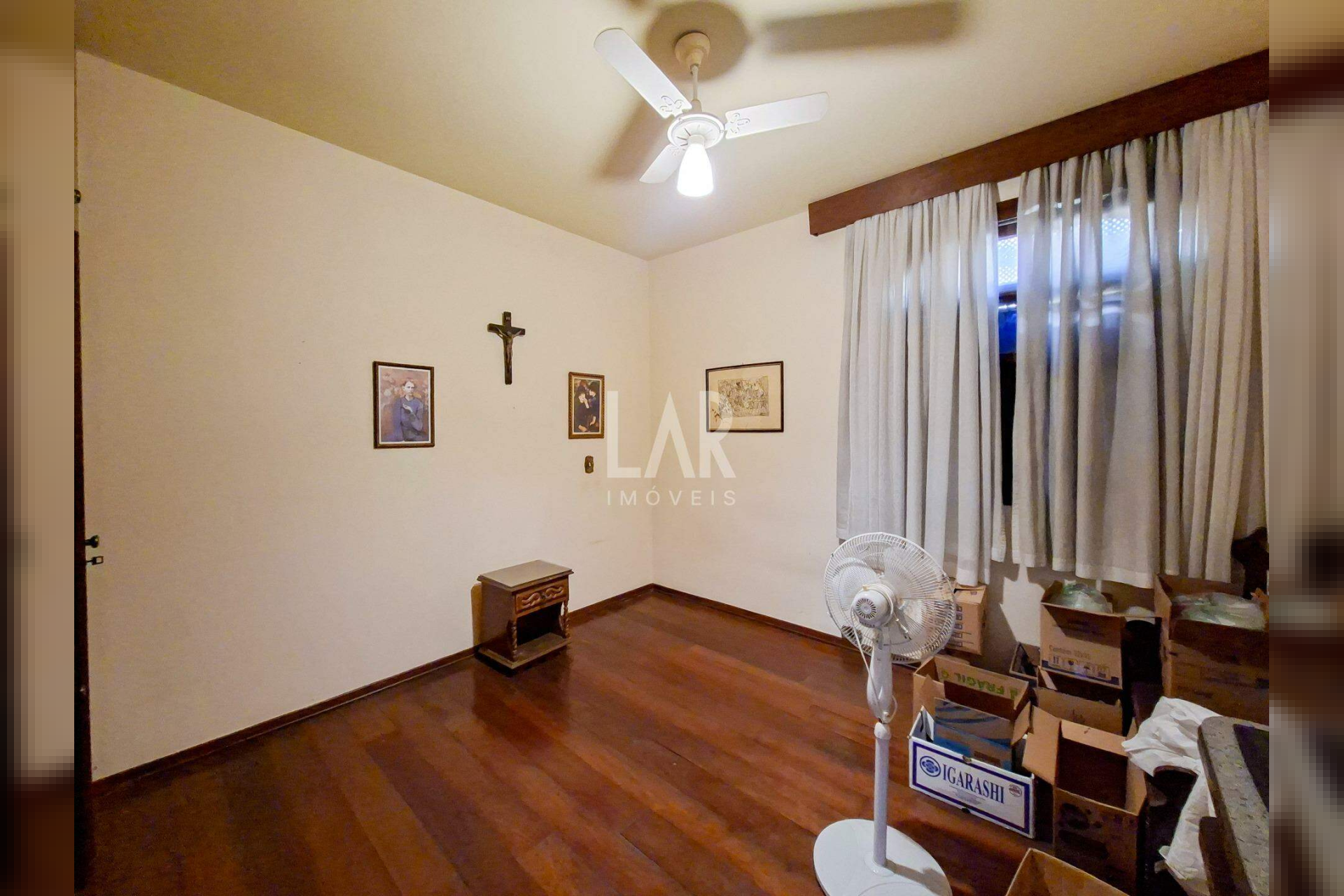 Casa de 5 quartos à venda, São José, Belo Horizonte - MG