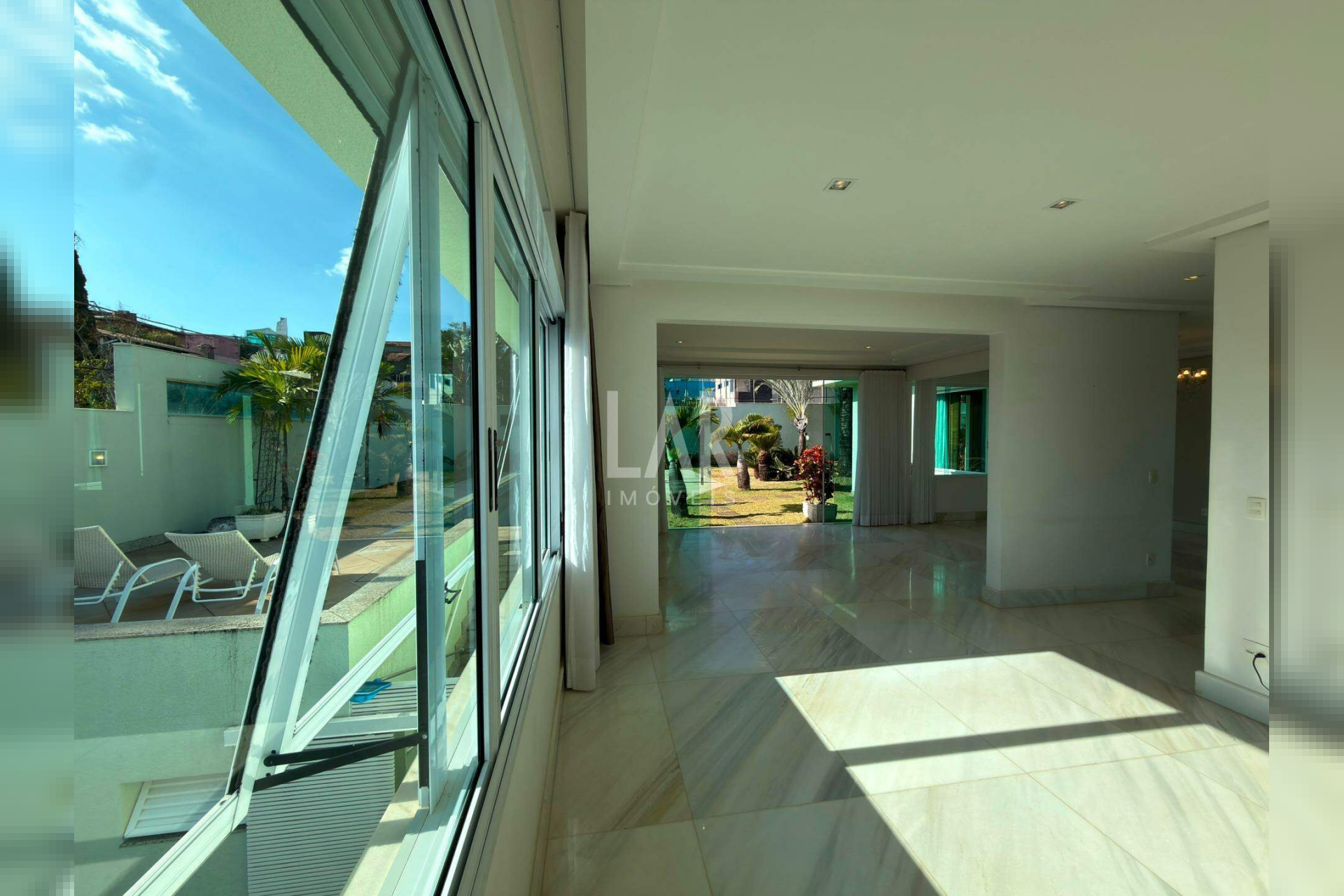 Casa de 5 quartos à venda, Belvedere, Belo Horizonte - MG