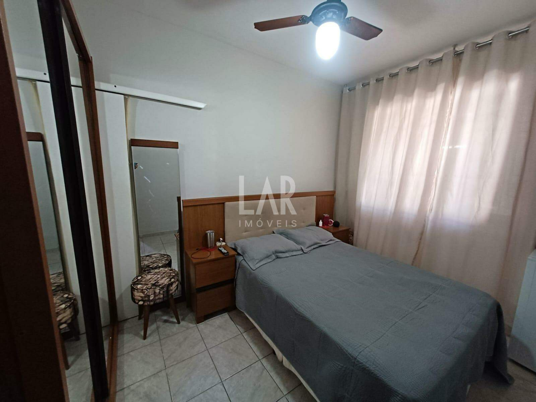 Casa Geminada de 3 quartos à venda, Santa Amélia, Belo Horizonte - MG