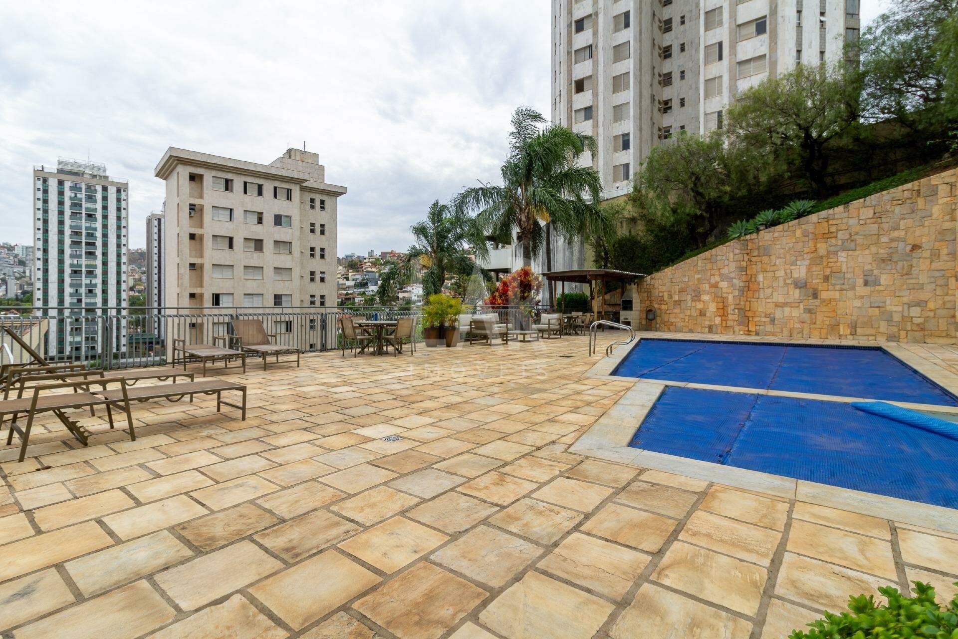 Apartamento de 4 quartos à venda, Vila Paris, Belo Horizonte - MG