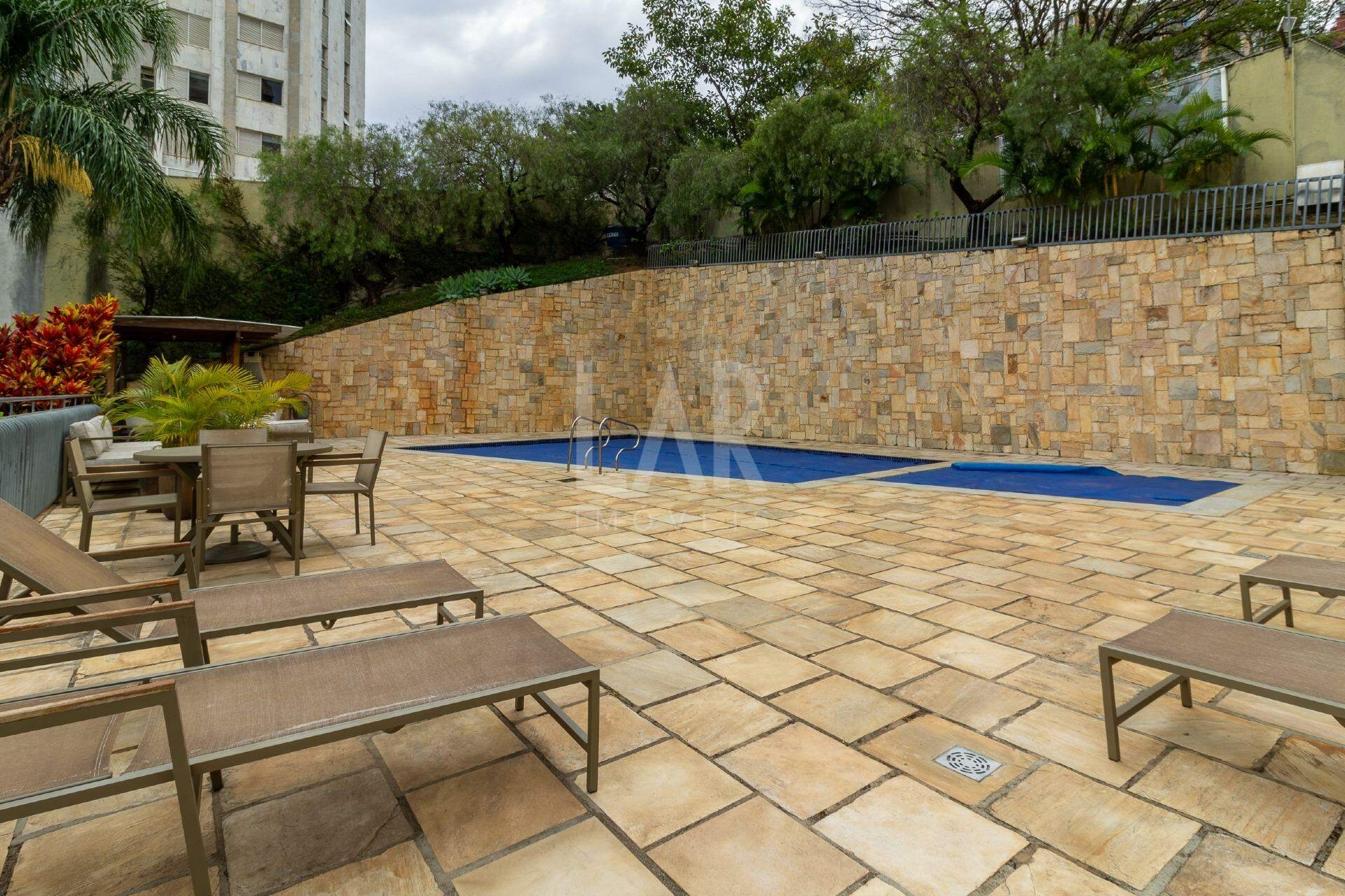Apartamento de 4 quartos à venda, Vila Paris, Belo Horizonte - MG