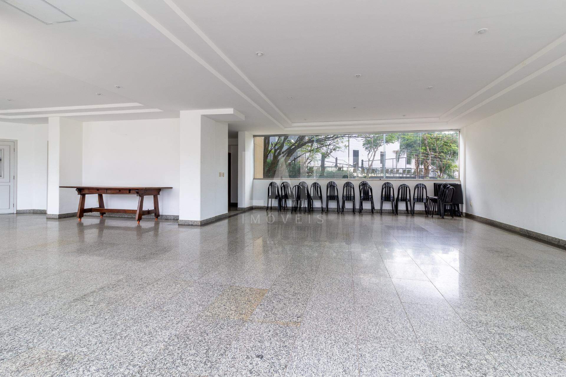 Apartamento de 4 quartos à venda, Vila Paris, Belo Horizonte - MG
