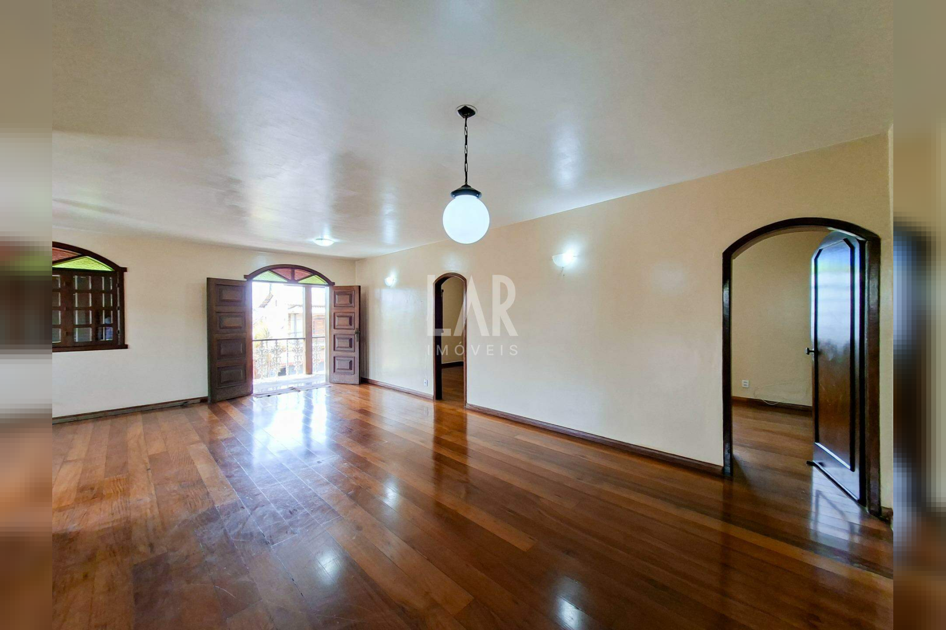 Casa de 5 quartos à venda, Santa Rosa, Belo Horizonte - MG