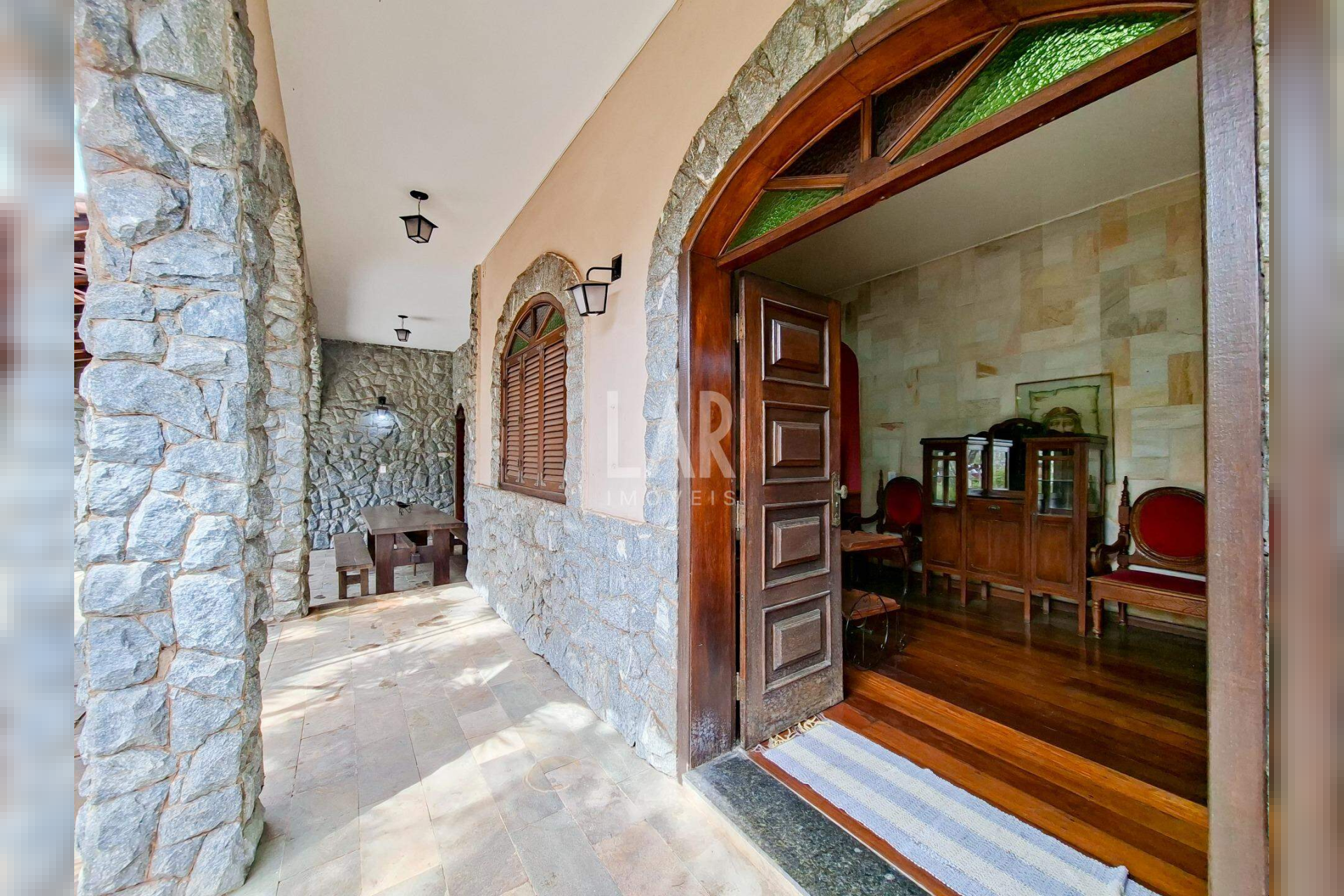 Casa de 5 quartos à venda, Santa Rosa, Belo Horizonte - MG