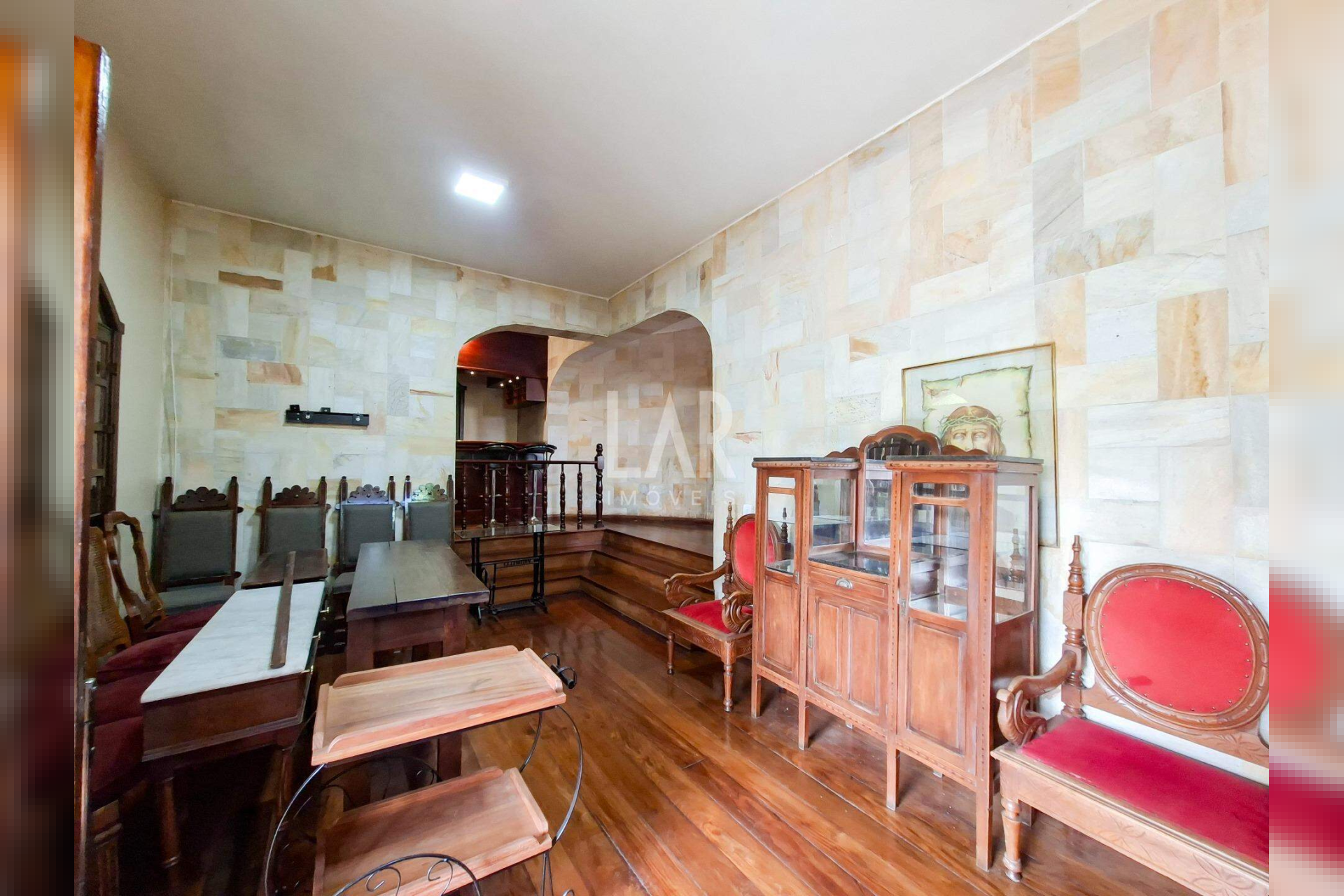 Casa de 5 quartos à venda, Santa Rosa, Belo Horizonte - MG