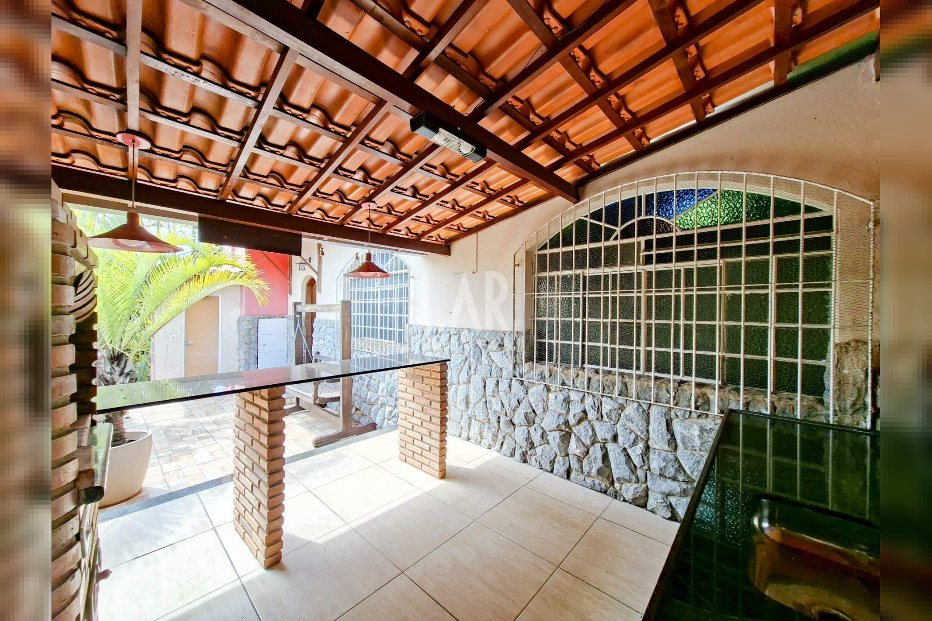 Casa de 5 quartos à venda, Santa Rosa, Belo Horizonte - MG