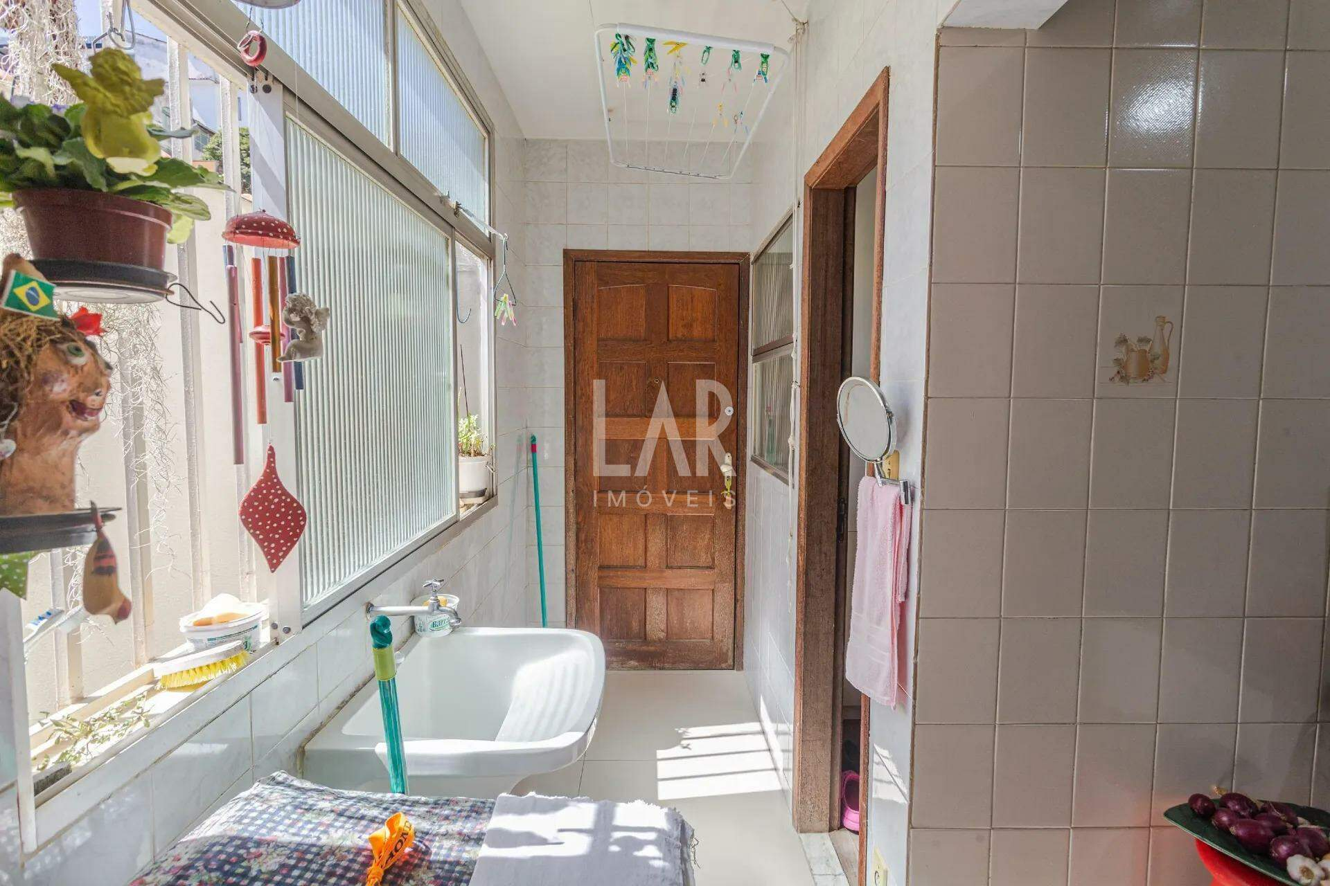 Apartamento de 3 quartos à venda, Sagrada Família, Belo Horizonte - MG