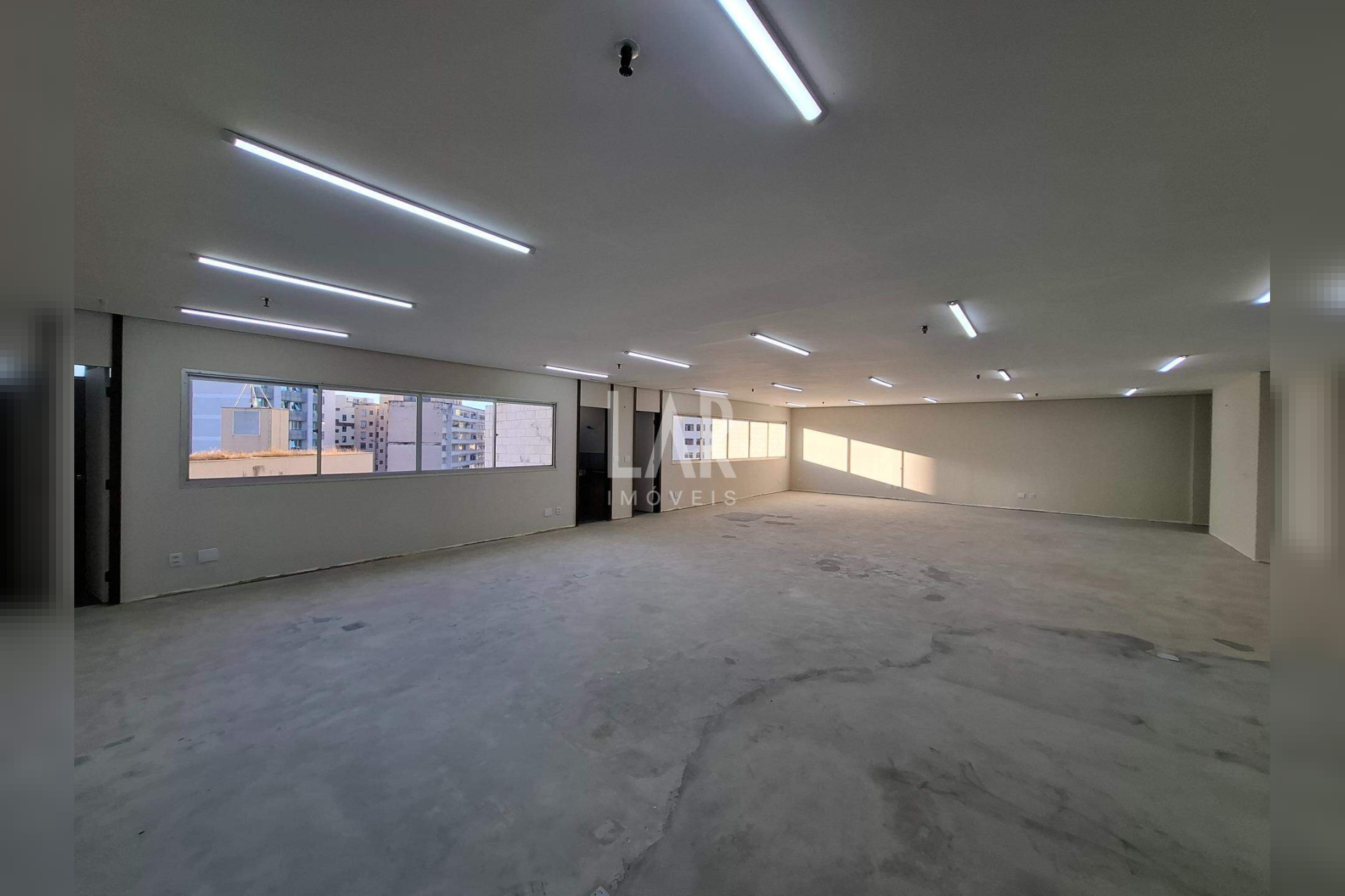 Sala para alugar, Lourdes, Belo Horizonte - MG