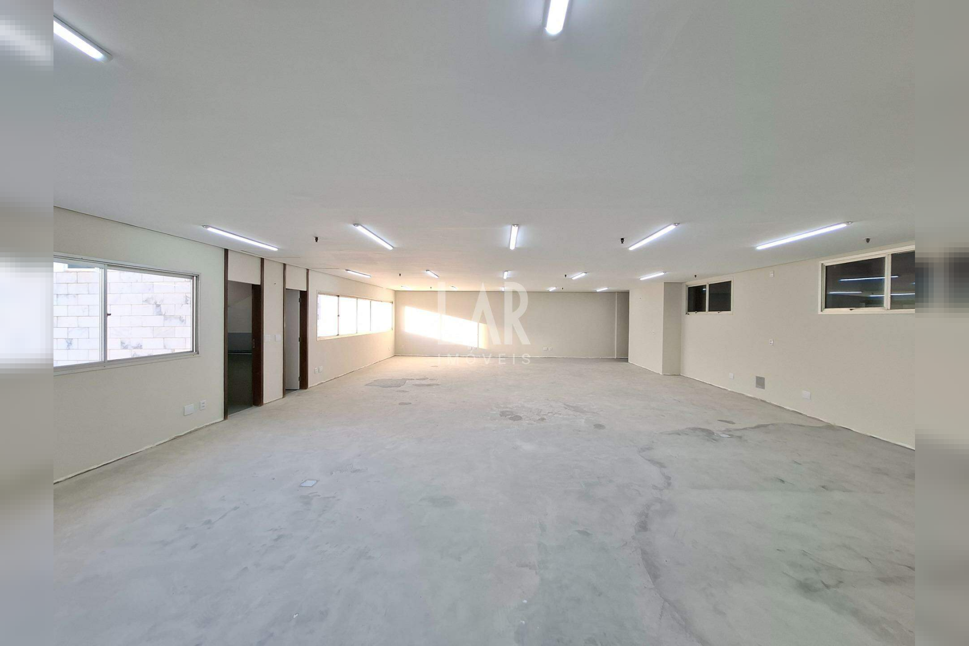 Sala para alugar, Lourdes, Belo Horizonte - MG