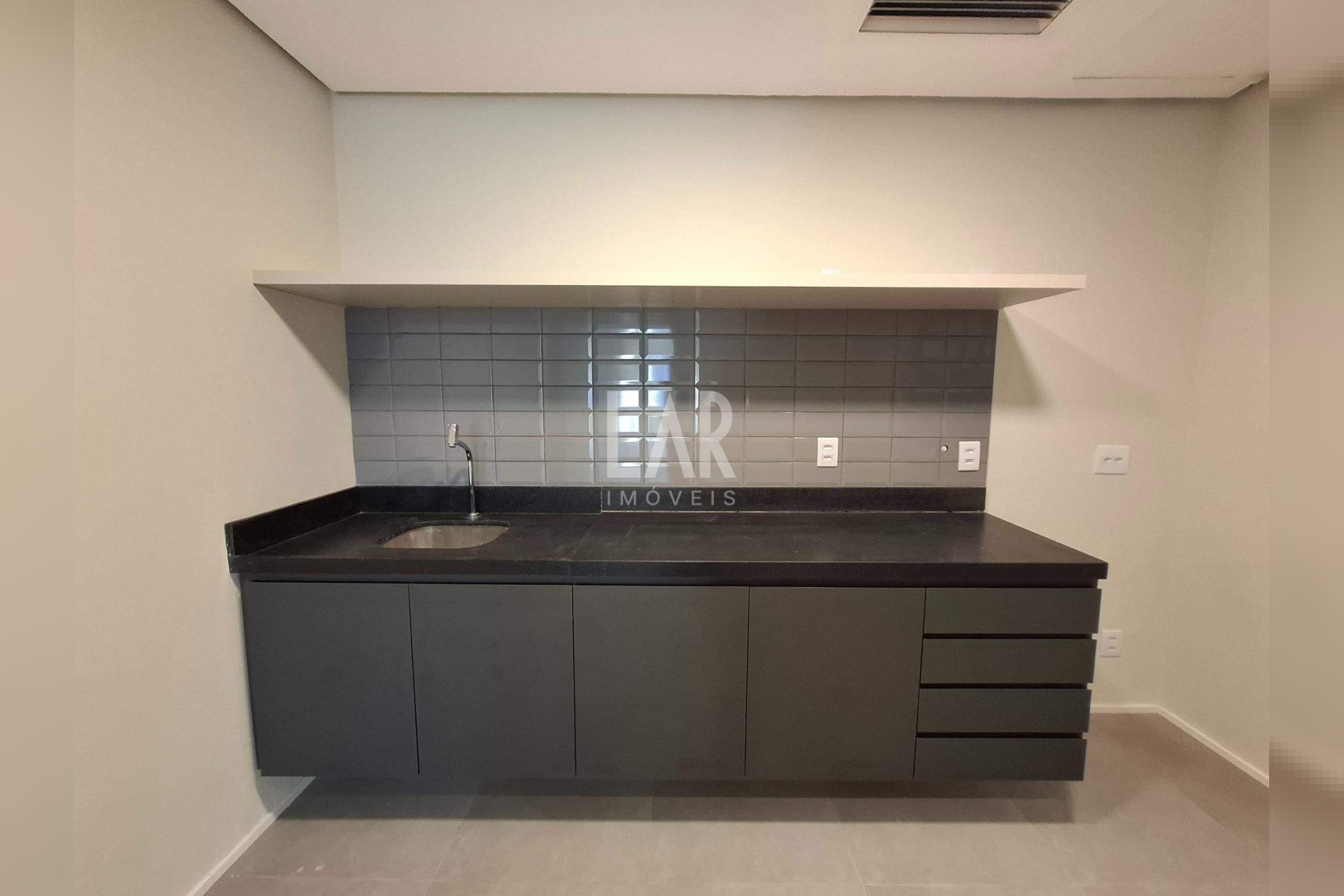 Sala para alugar, Lourdes, Belo Horizonte - MG