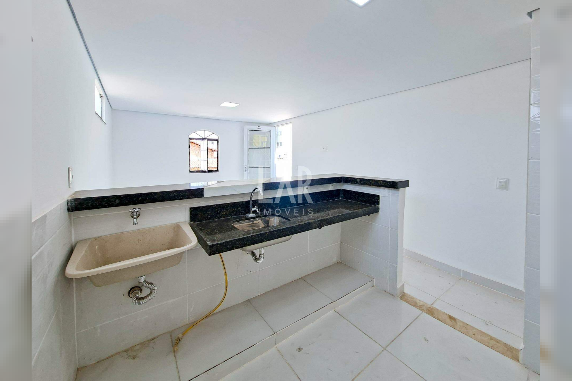 Apartamento de 2 quartos para alugar, Sagrada Família, Belo Horizonte - MG