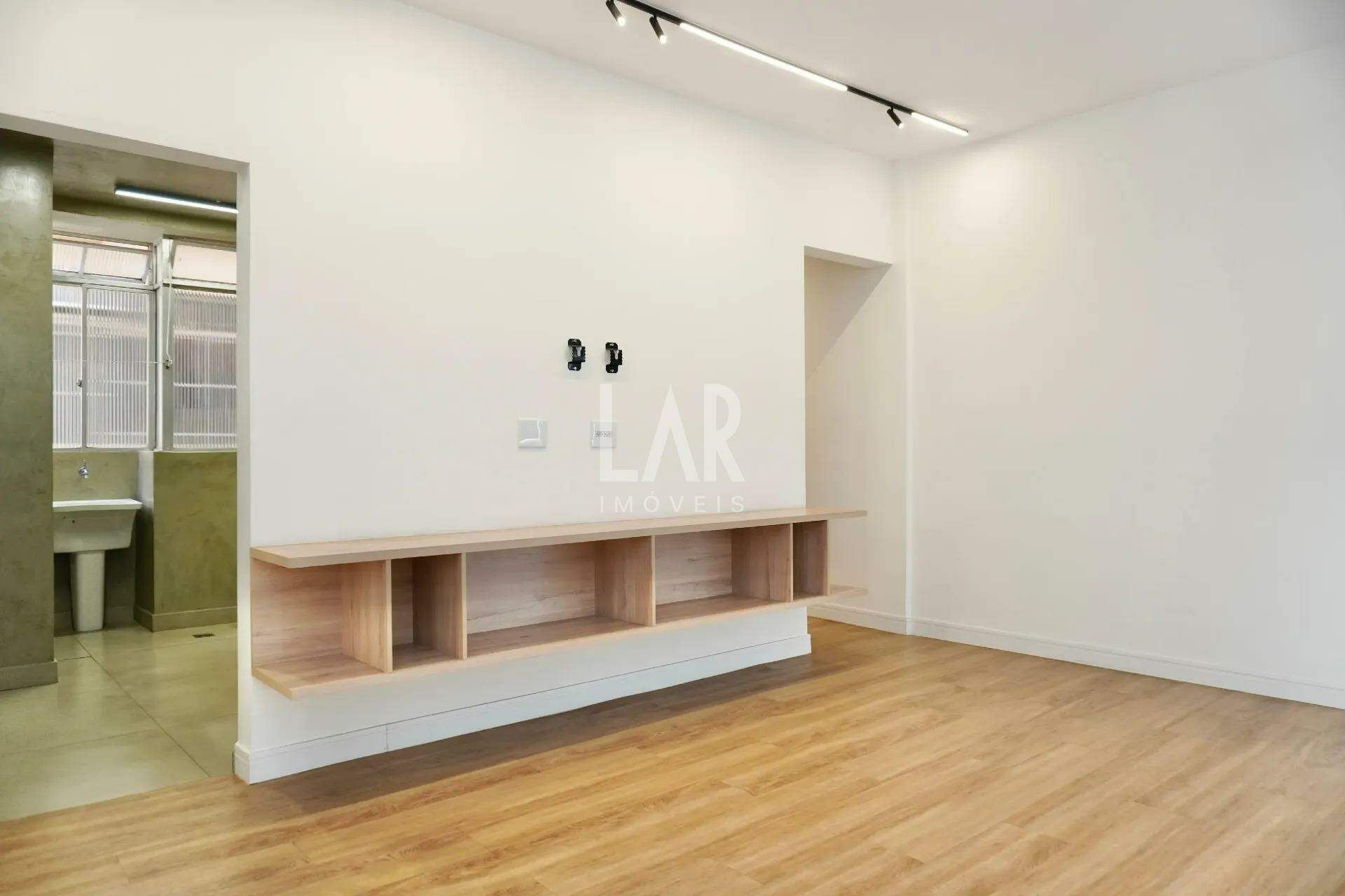Apartamento de 2 quartos para alugar, Santa Efigênia, Belo Horizonte - MG