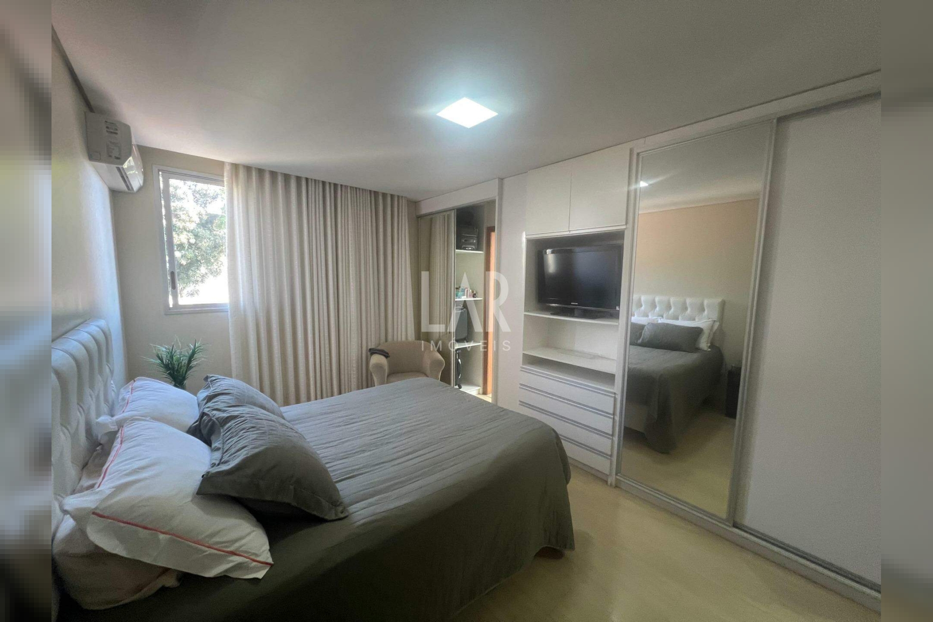 Apartamento de 4 quartos para alugar, Pampulha, Belo Horizonte - MG