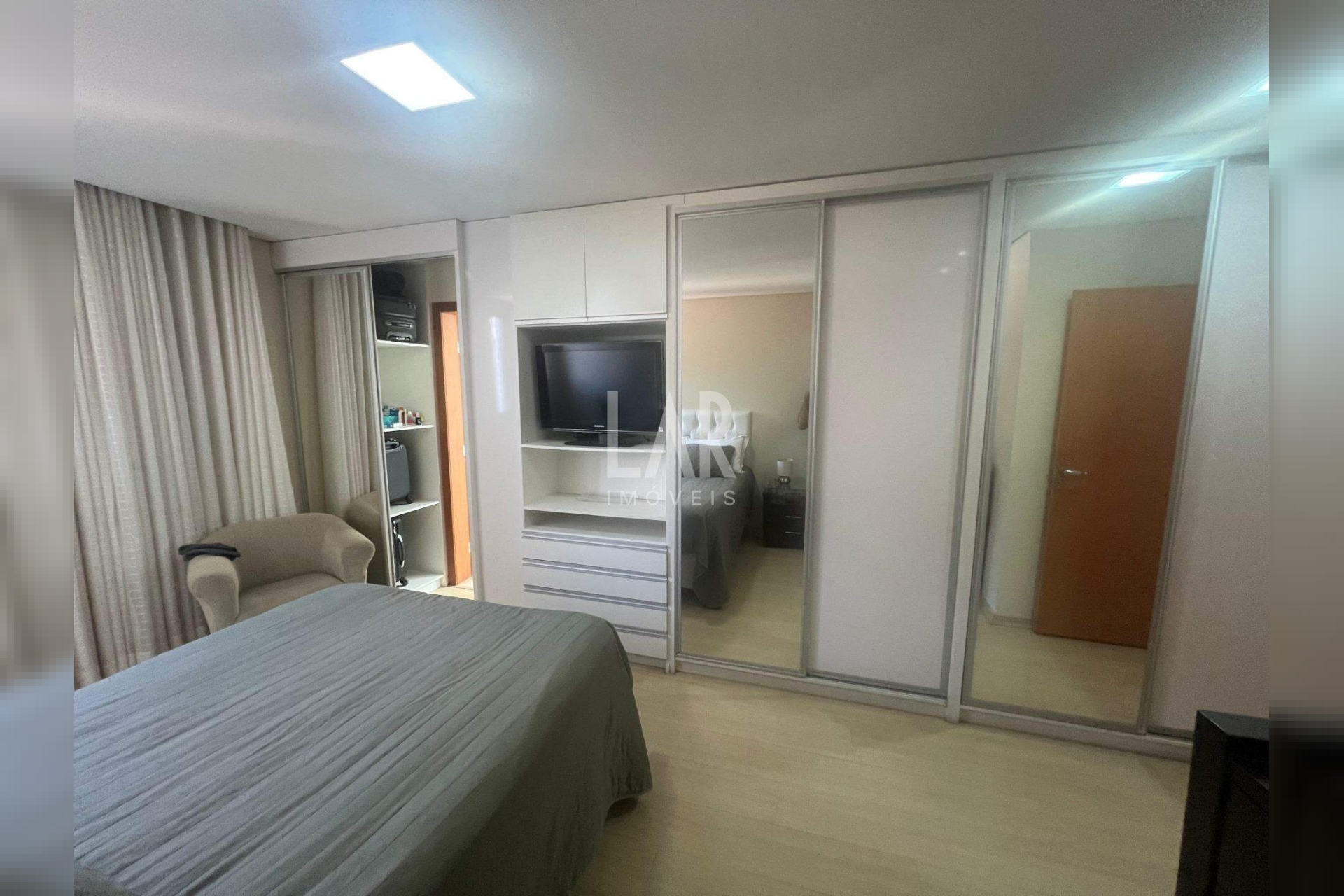 Apartamento de 4 quartos para alugar, Pampulha, Belo Horizonte - MG