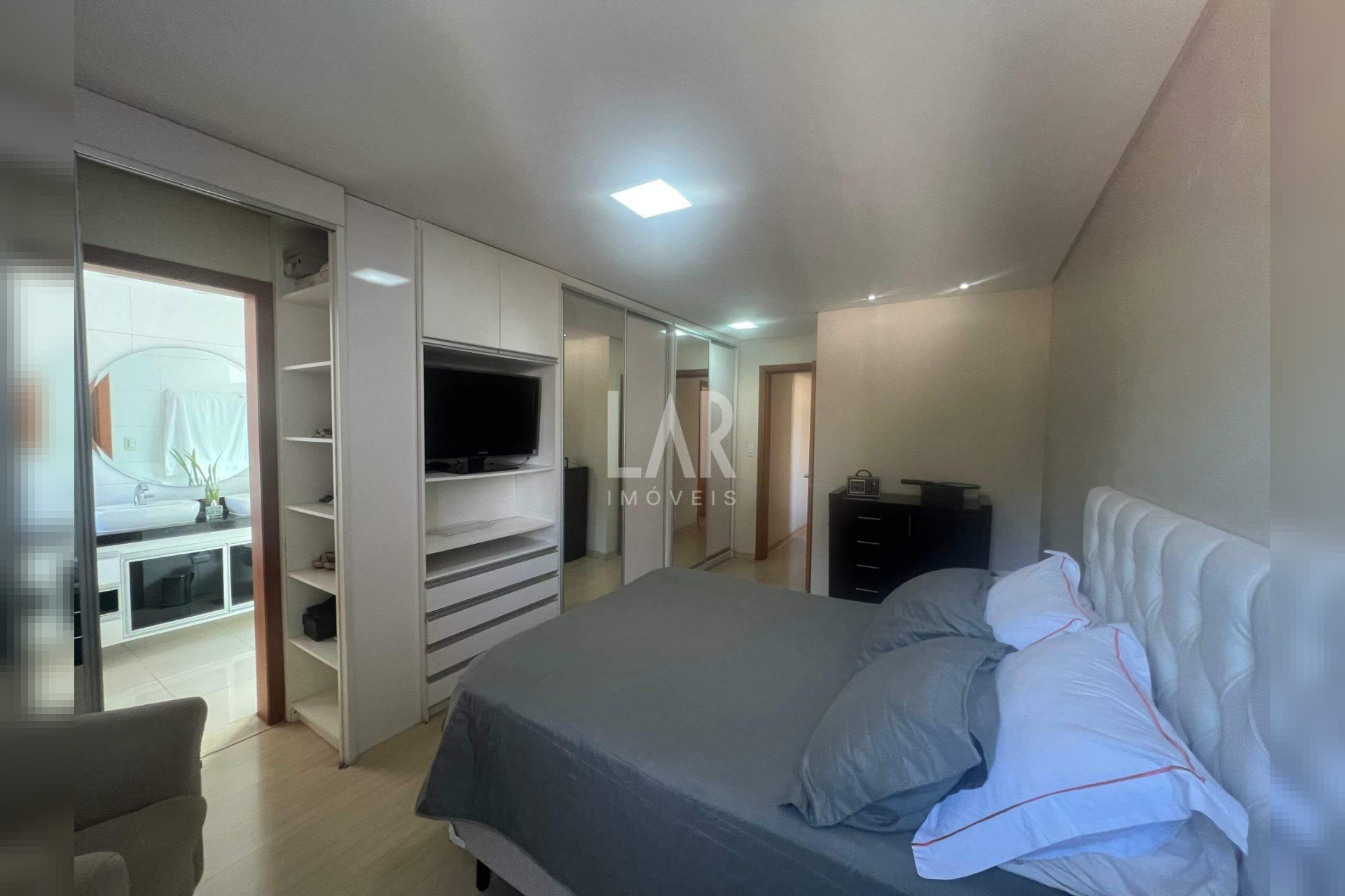 Apartamento de 4 quartos para alugar, Pampulha, Belo Horizonte - MG
